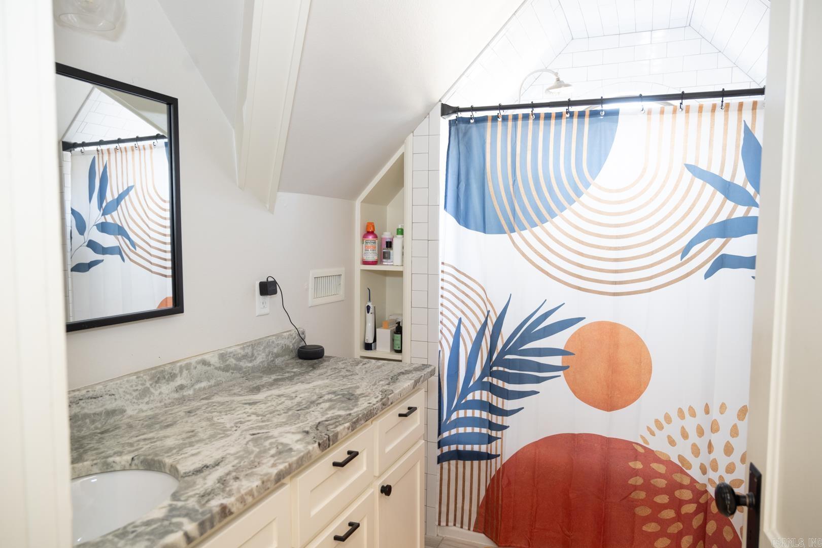 DAVIS & GARVIN - Residential