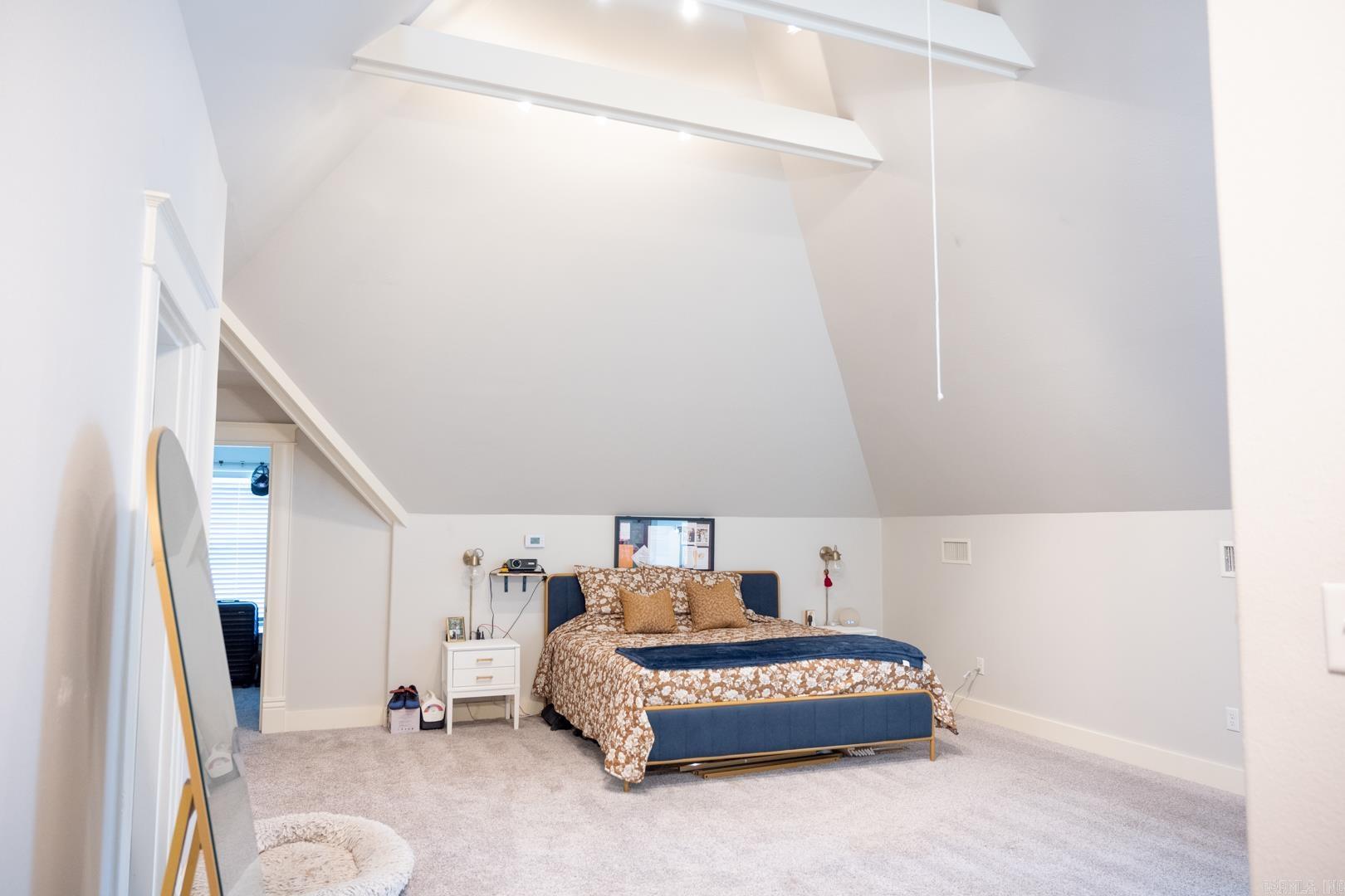 DAVIS & GARVIN - Residential