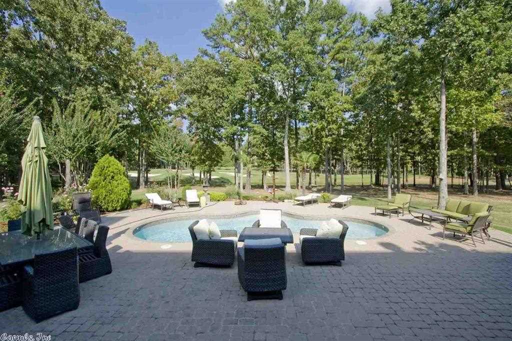 CHENAL VALLEY SOLOGNE CIRCLE - Residential