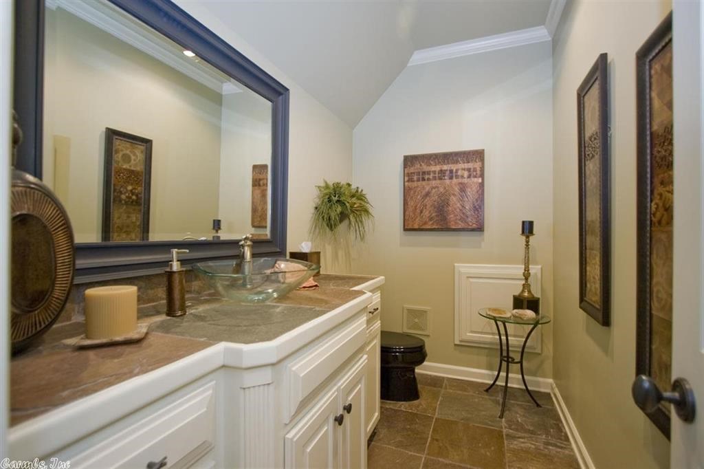 CHENAL VALLEY SOLOGNE CIRCLE - Residential