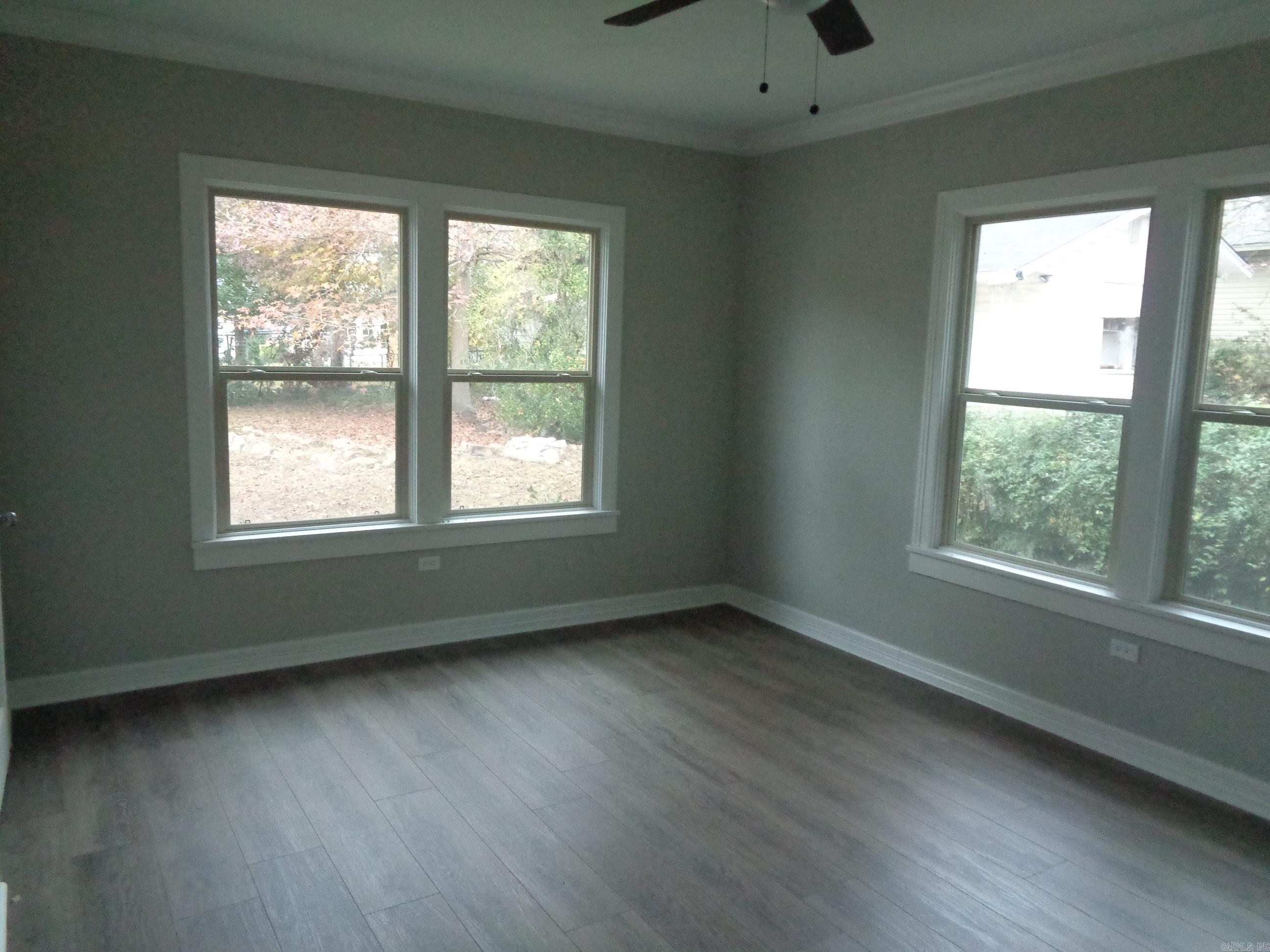 COMBS 2ND - Residential