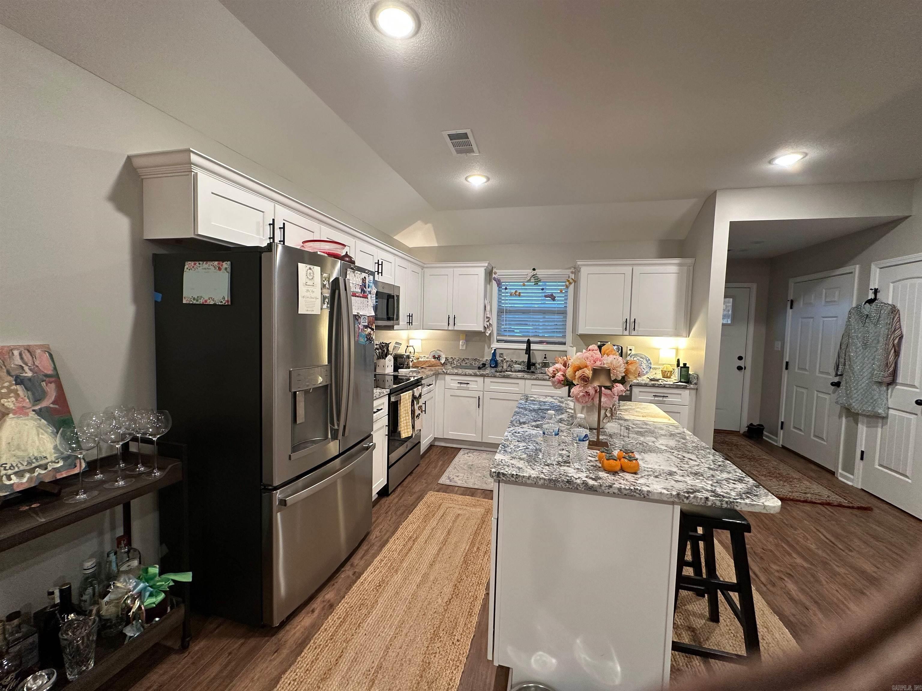 BROOKSHIRE PLACE - Residential