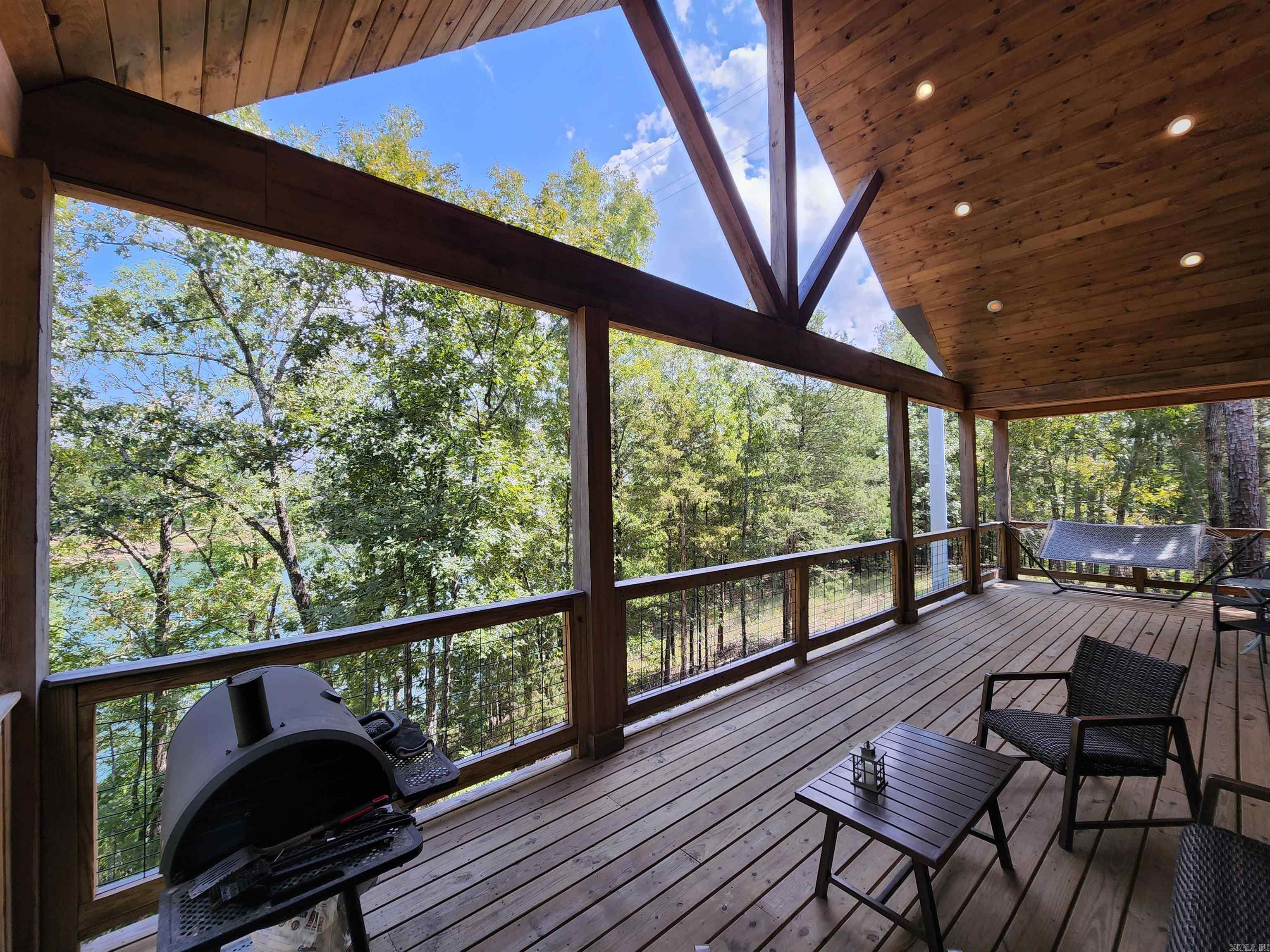 Tannenbaum-Lake - Residential