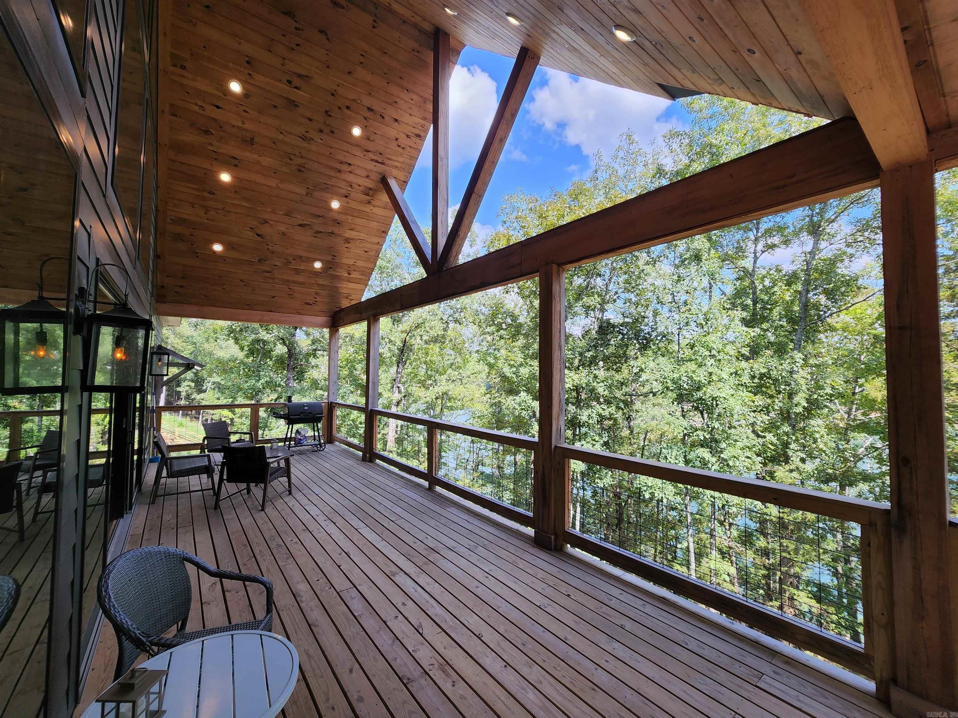 Tannenbaum-Lake - Residential