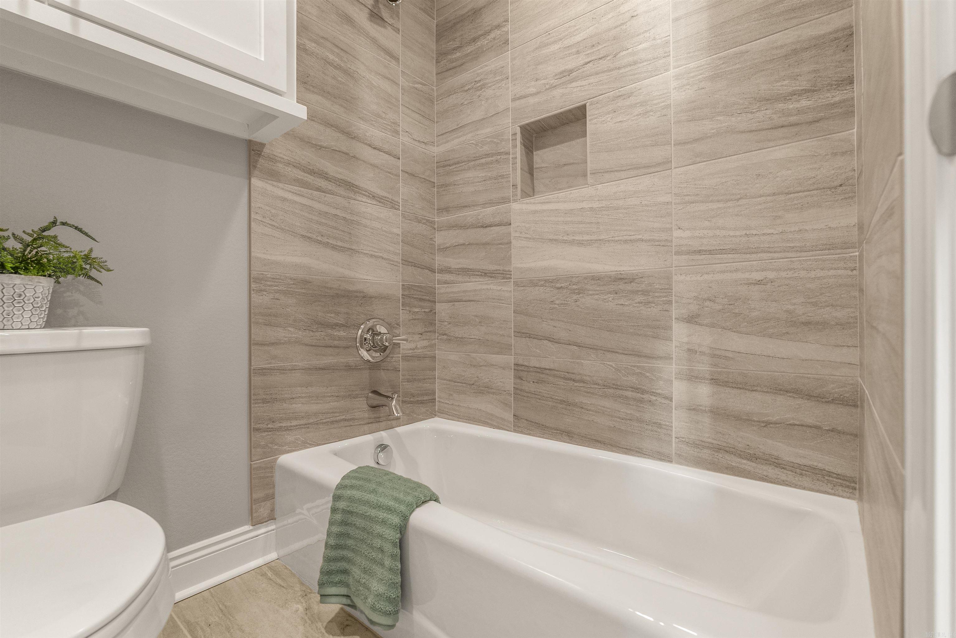 HOLLENBERG - Residential