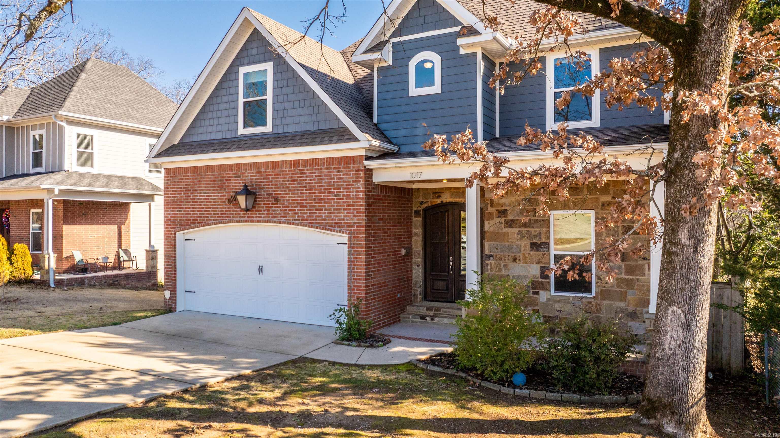 HOLLENBERG - Residential