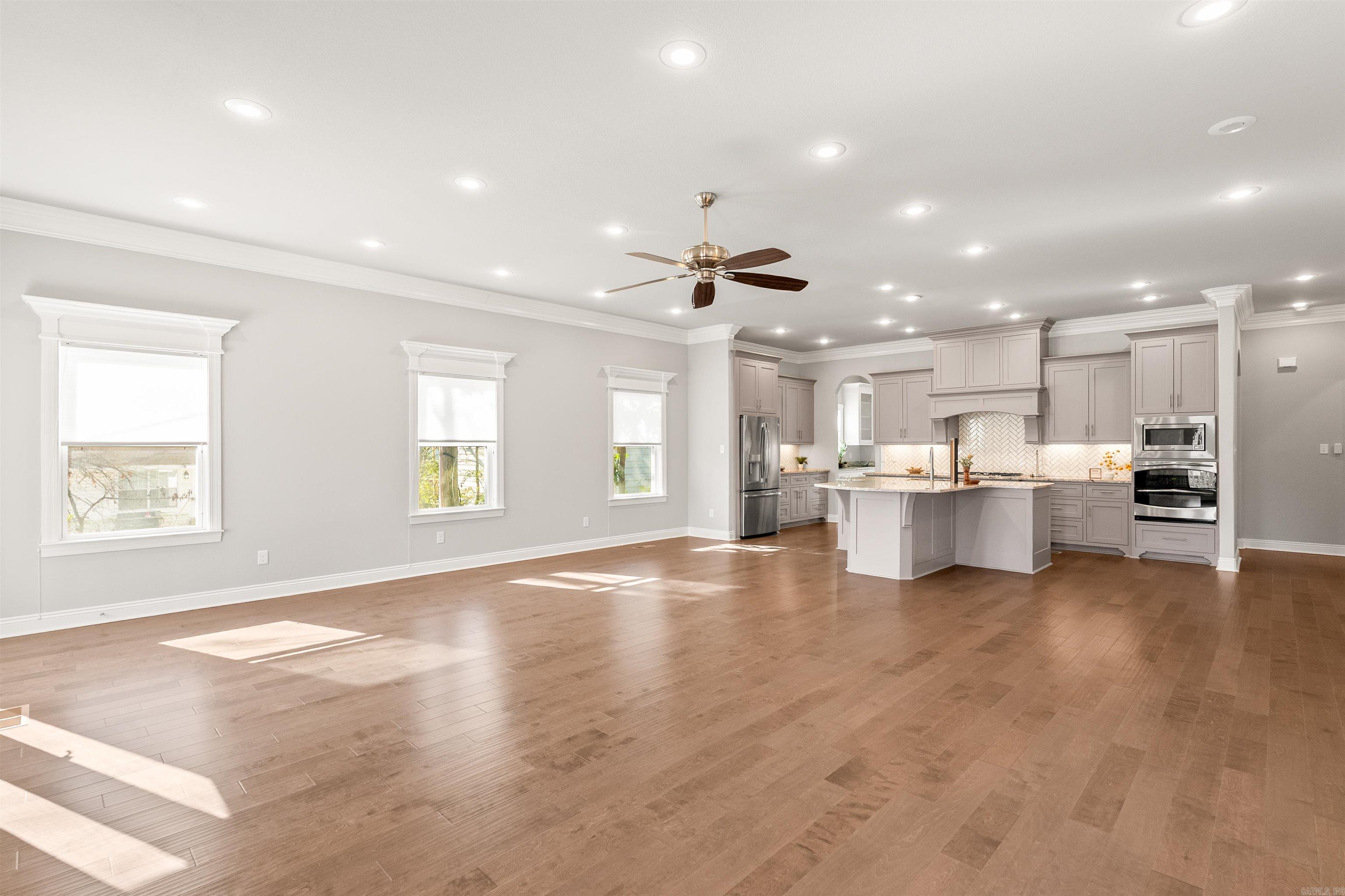 HOLLENBERG - Residential