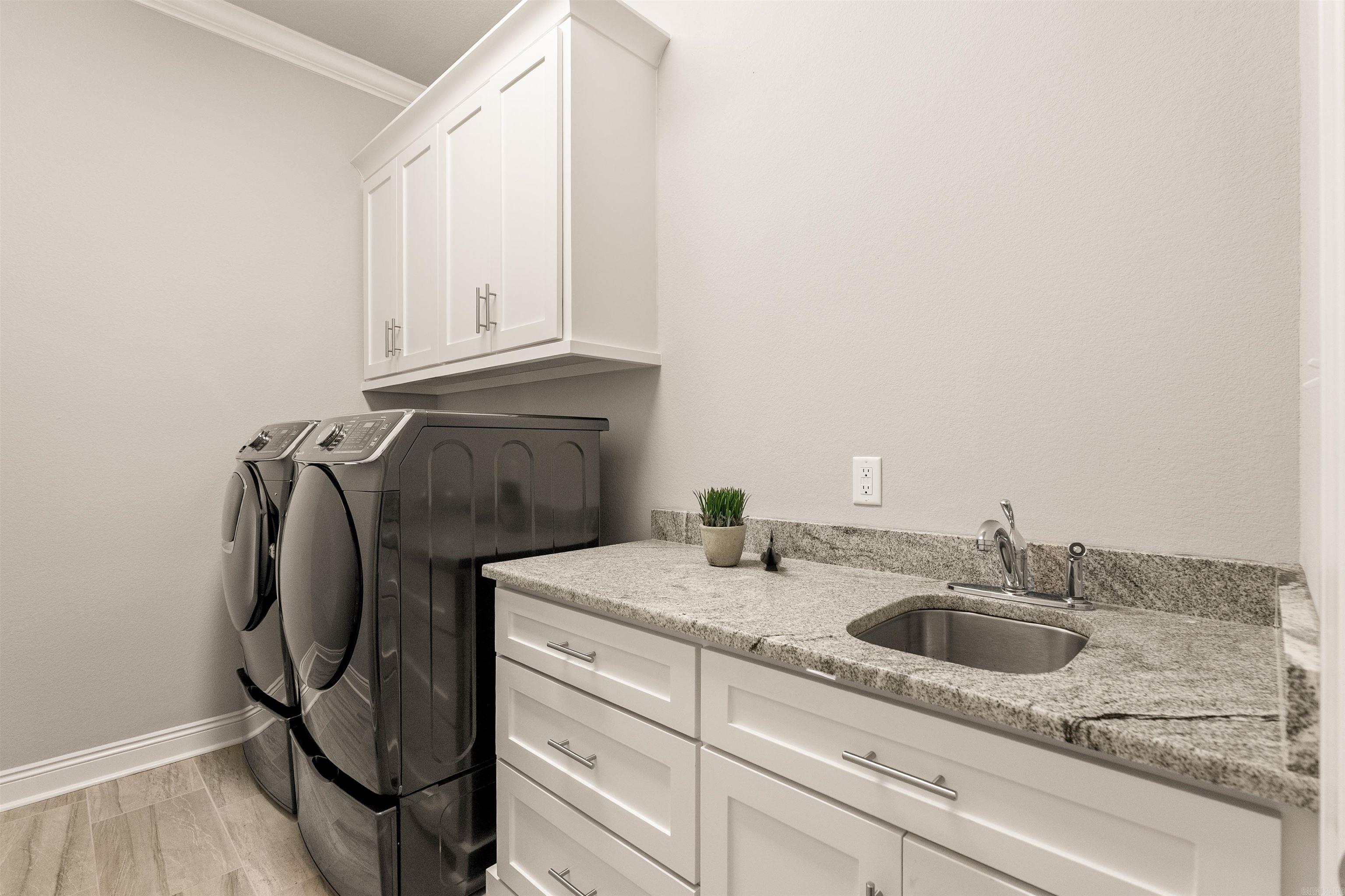 HOLLENBERG - Residential