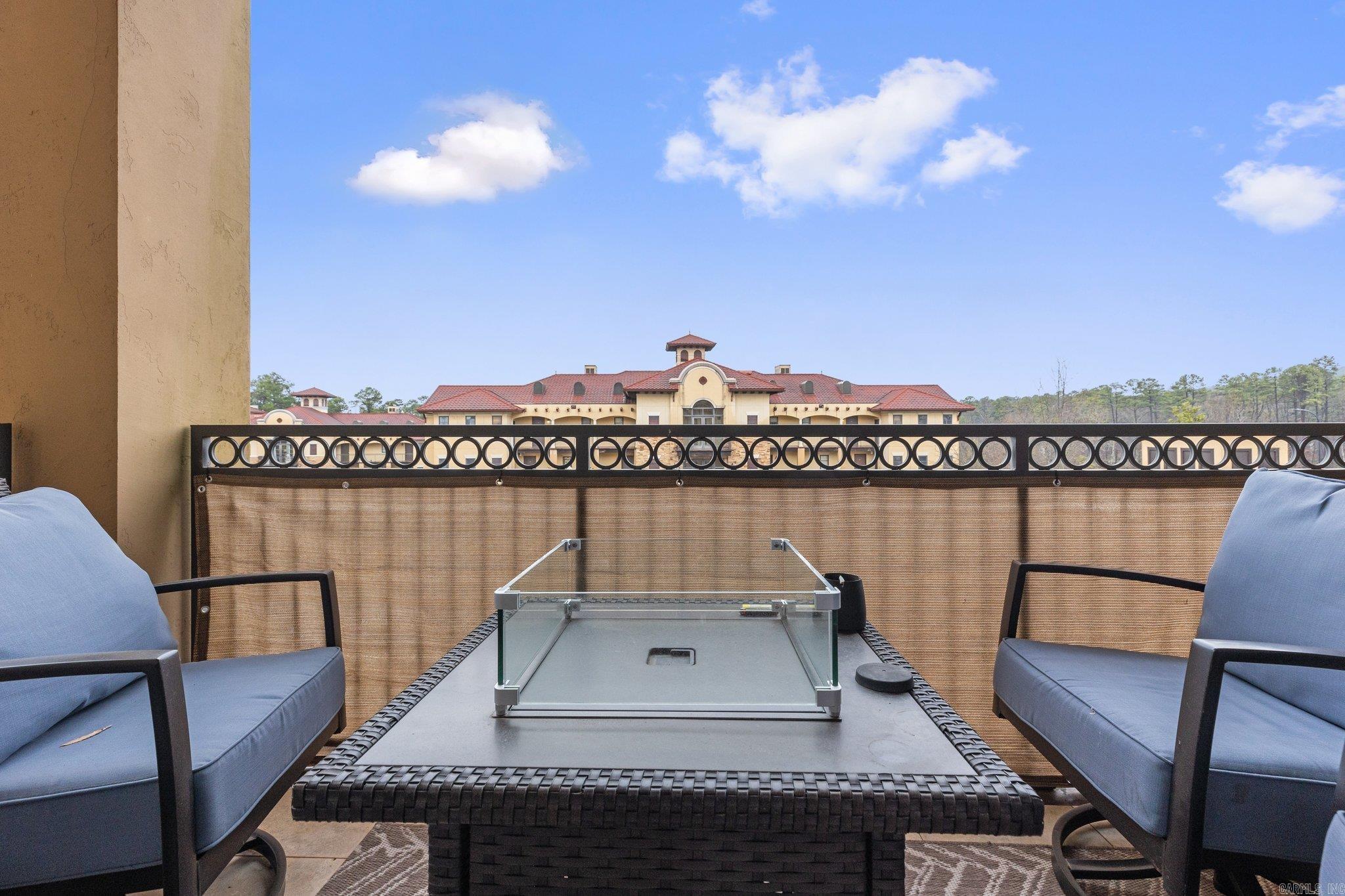 CHENAL WOODS HPR - Residential