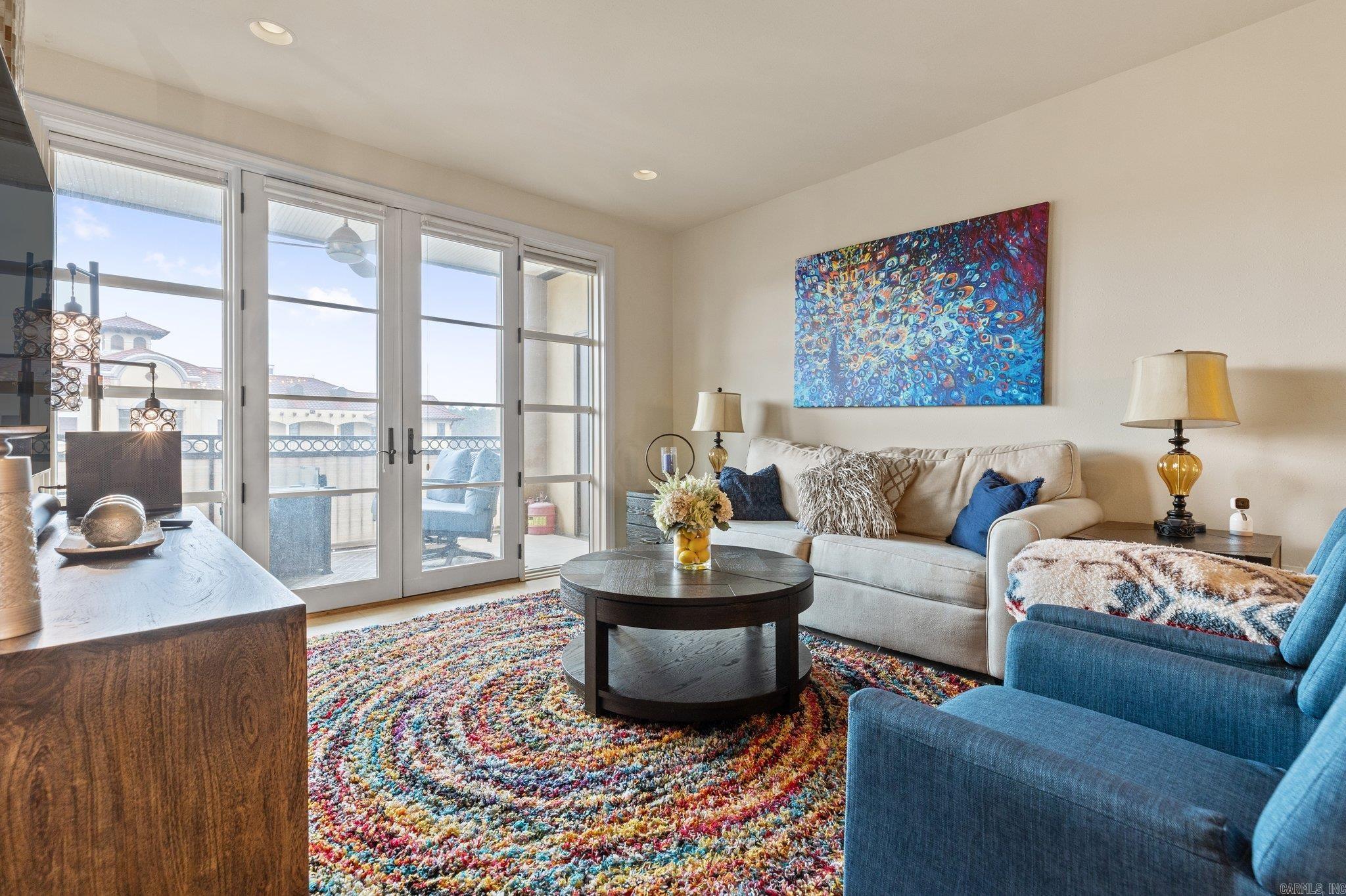 CHENAL WOODS HPR - Residential