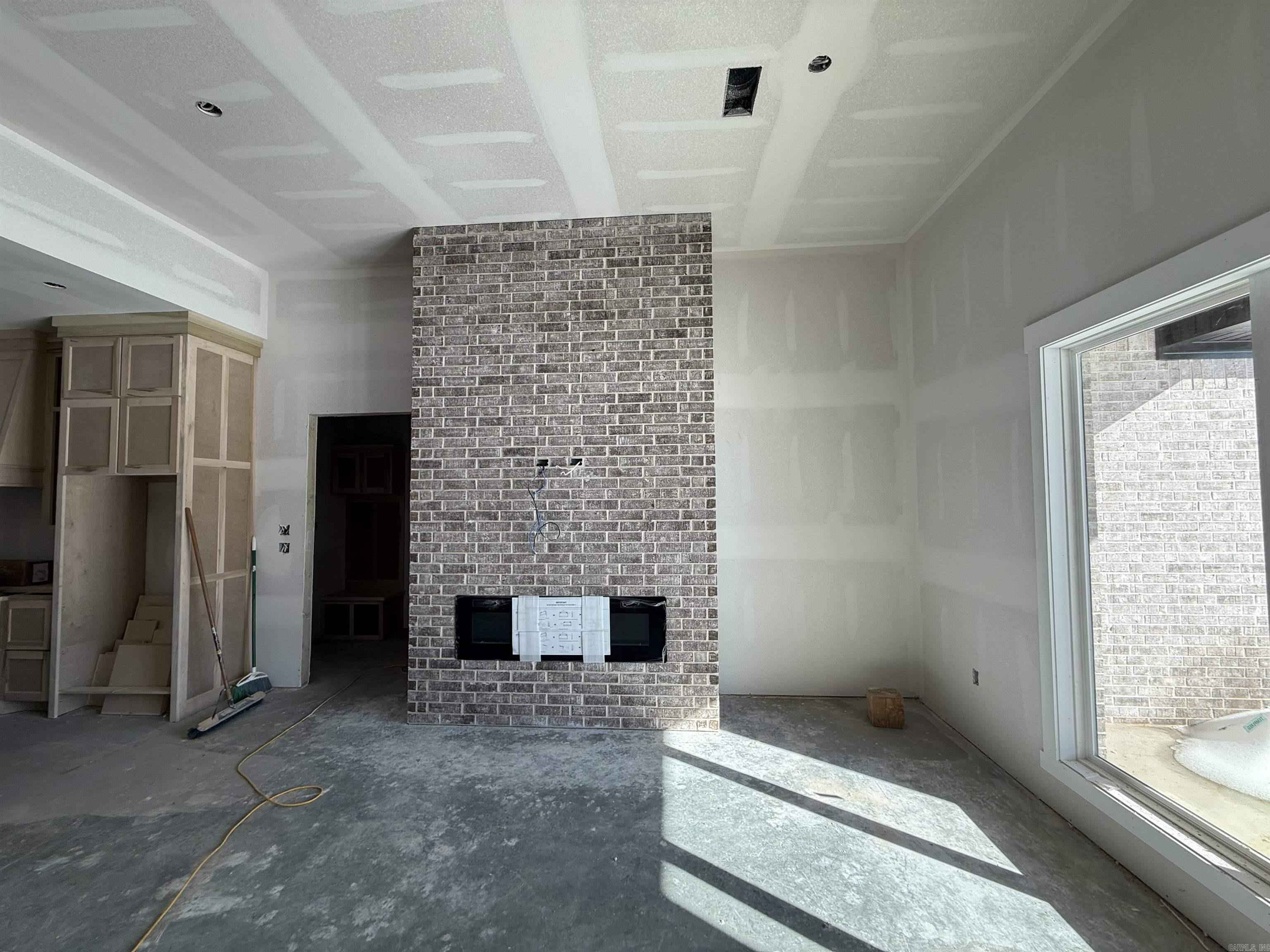 COYOTE RIDGE - Residential