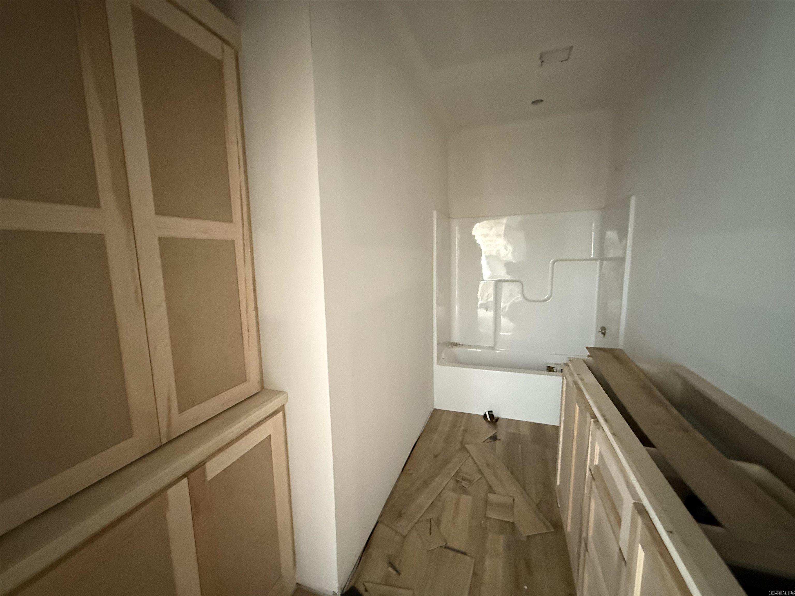 COYOTE RIDGE - Residential