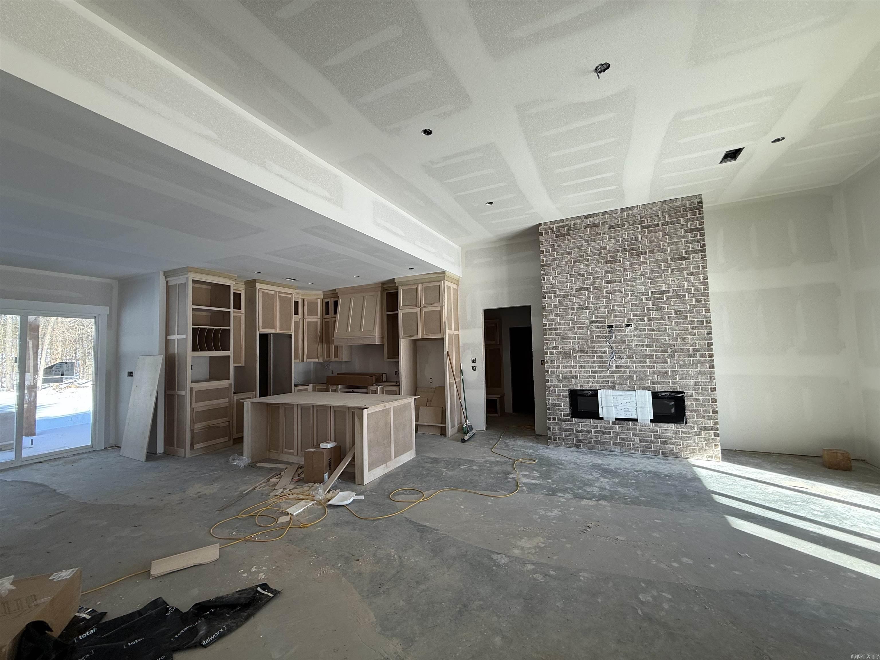 COYOTE RIDGE - Residential