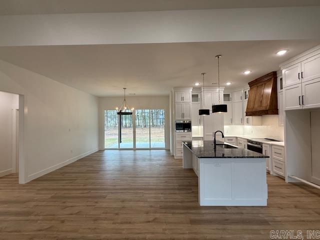 COYOTE RIDGE - Residential