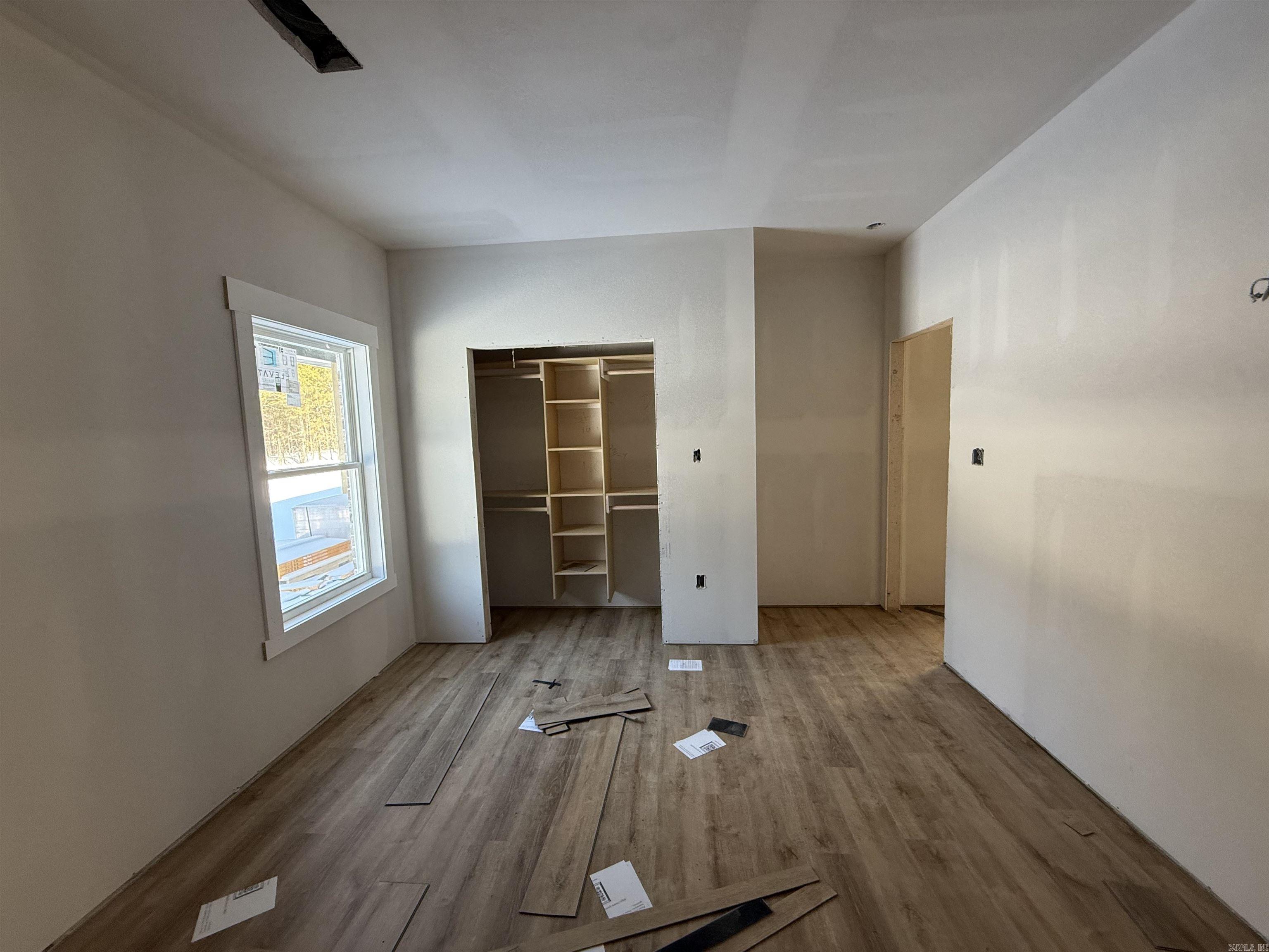 COYOTE RIDGE - Residential