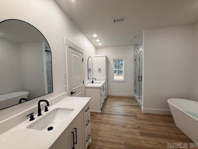 COYOTE RIDGE - Residential