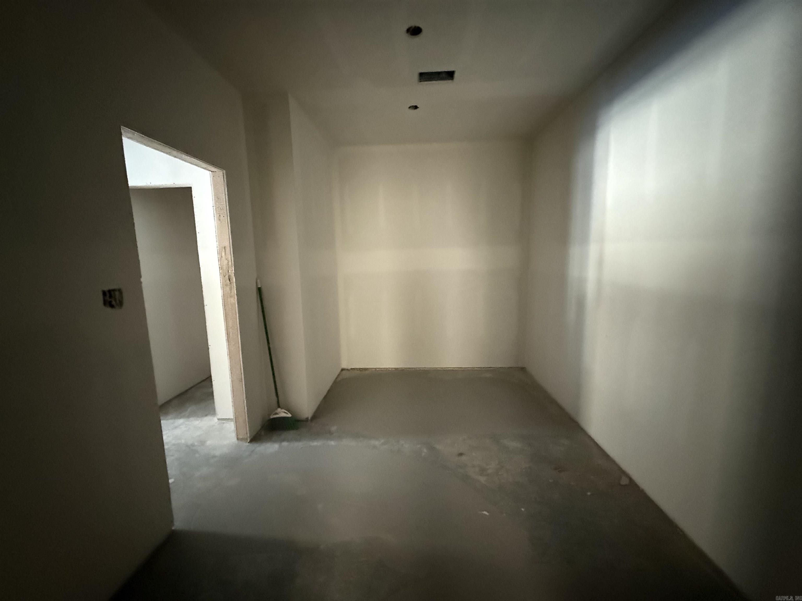 COYOTE RIDGE - Residential