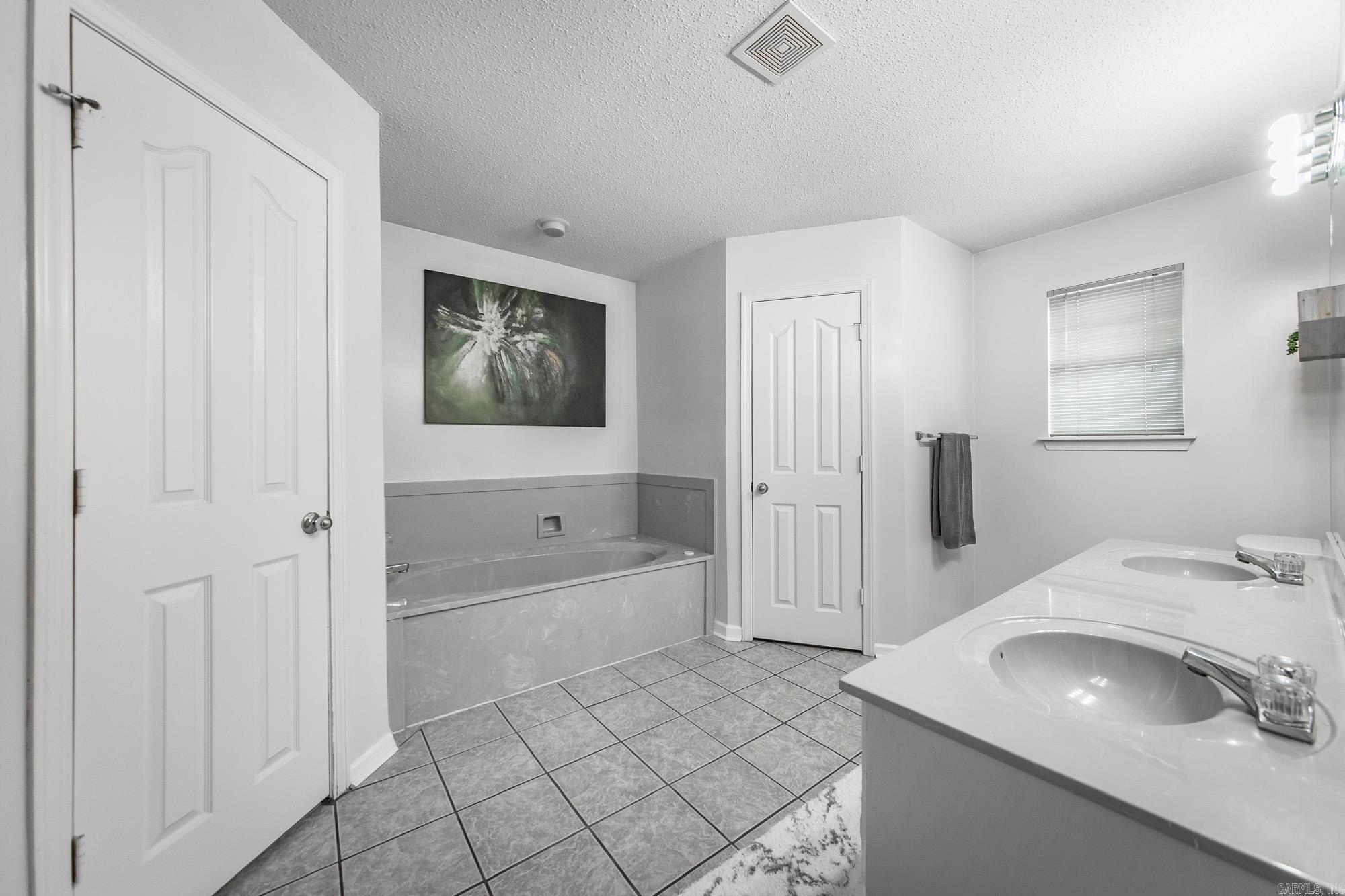 Crestwood Phase 1A - Residential