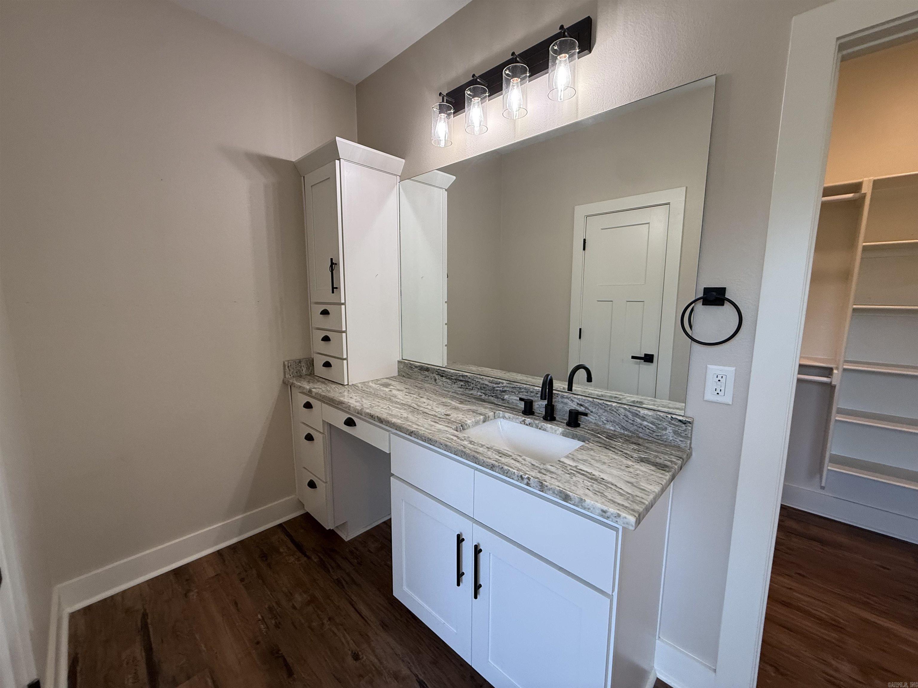 THE WATERS ON TIMBERLAKE - Residential