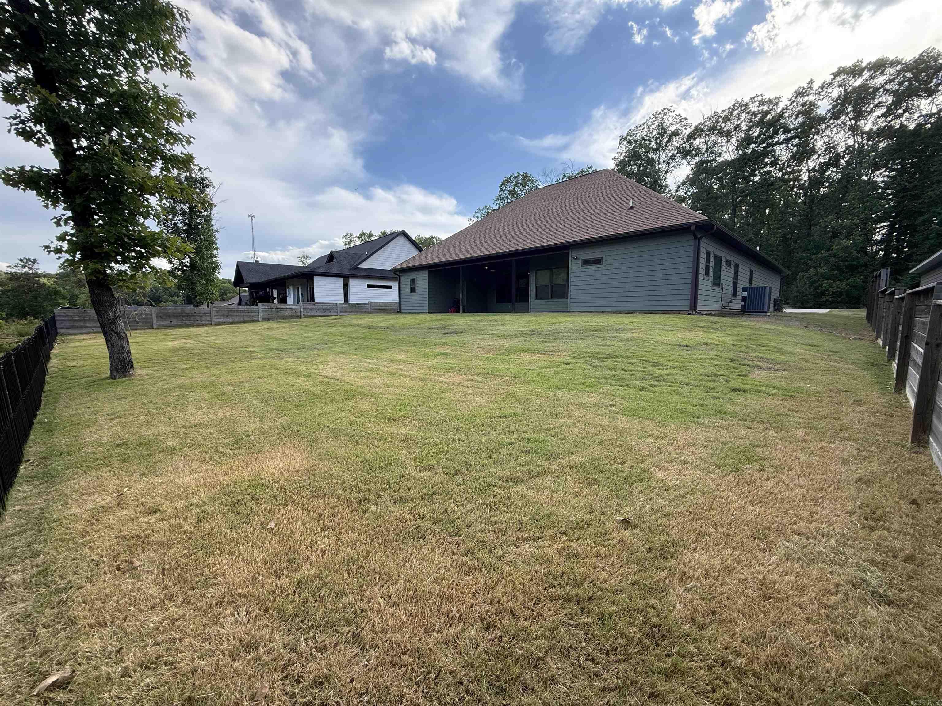 THE WATERS ON TIMBERLAKE - Residential