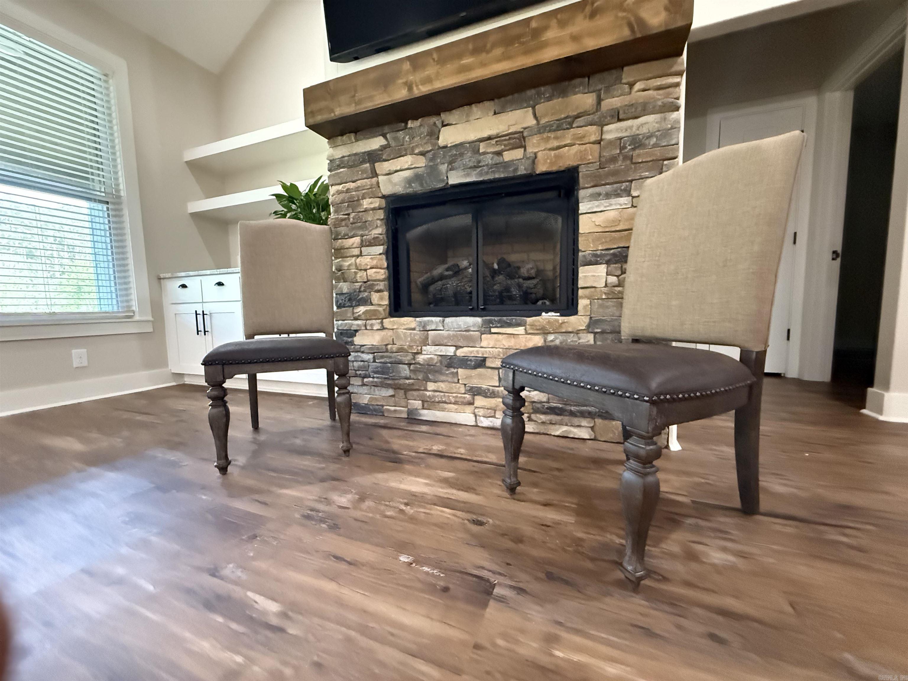 THE WATERS ON TIMBERLAKE - Residential