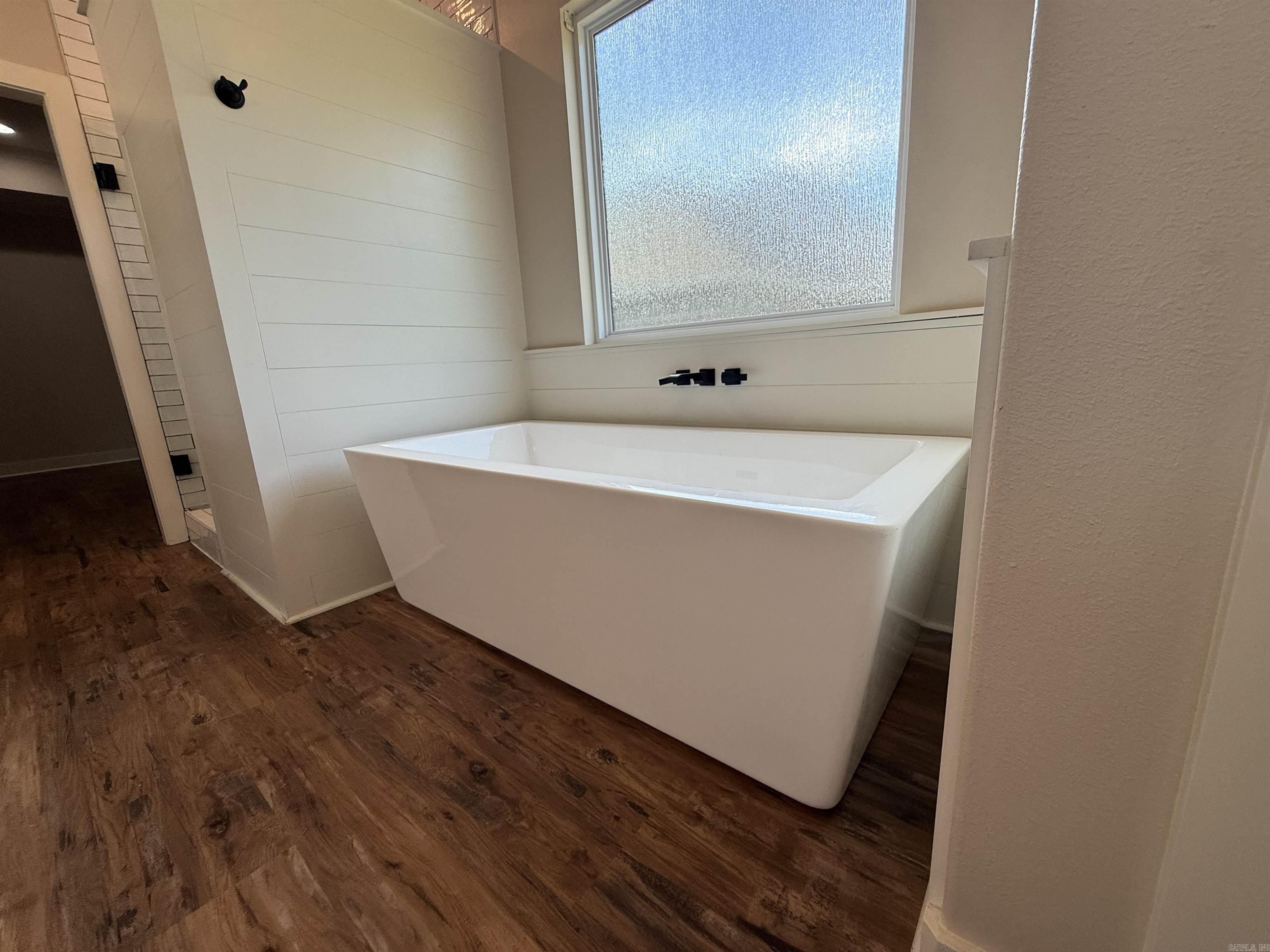 THE WATERS ON TIMBERLAKE - Residential