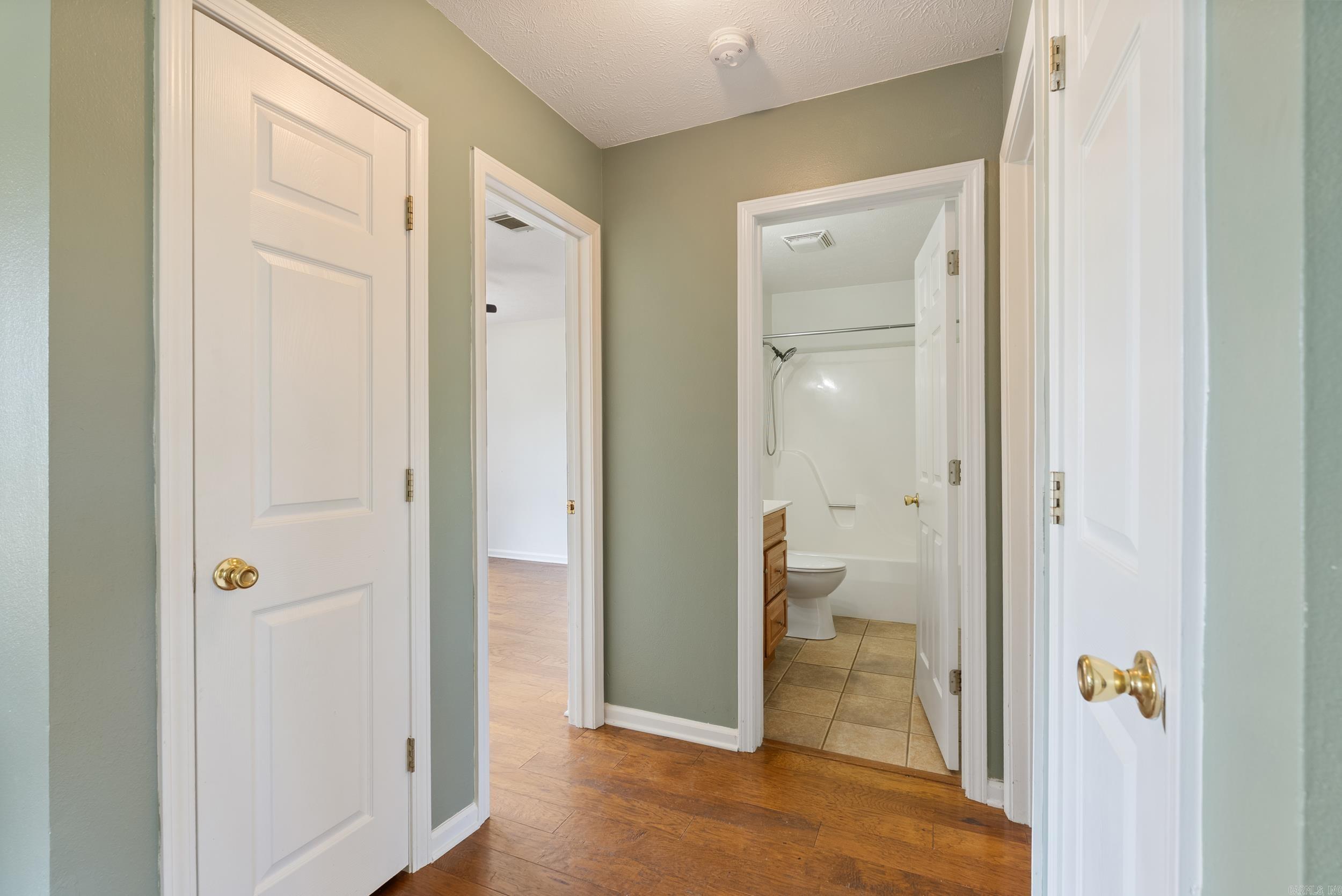 Dove Creek - Residential