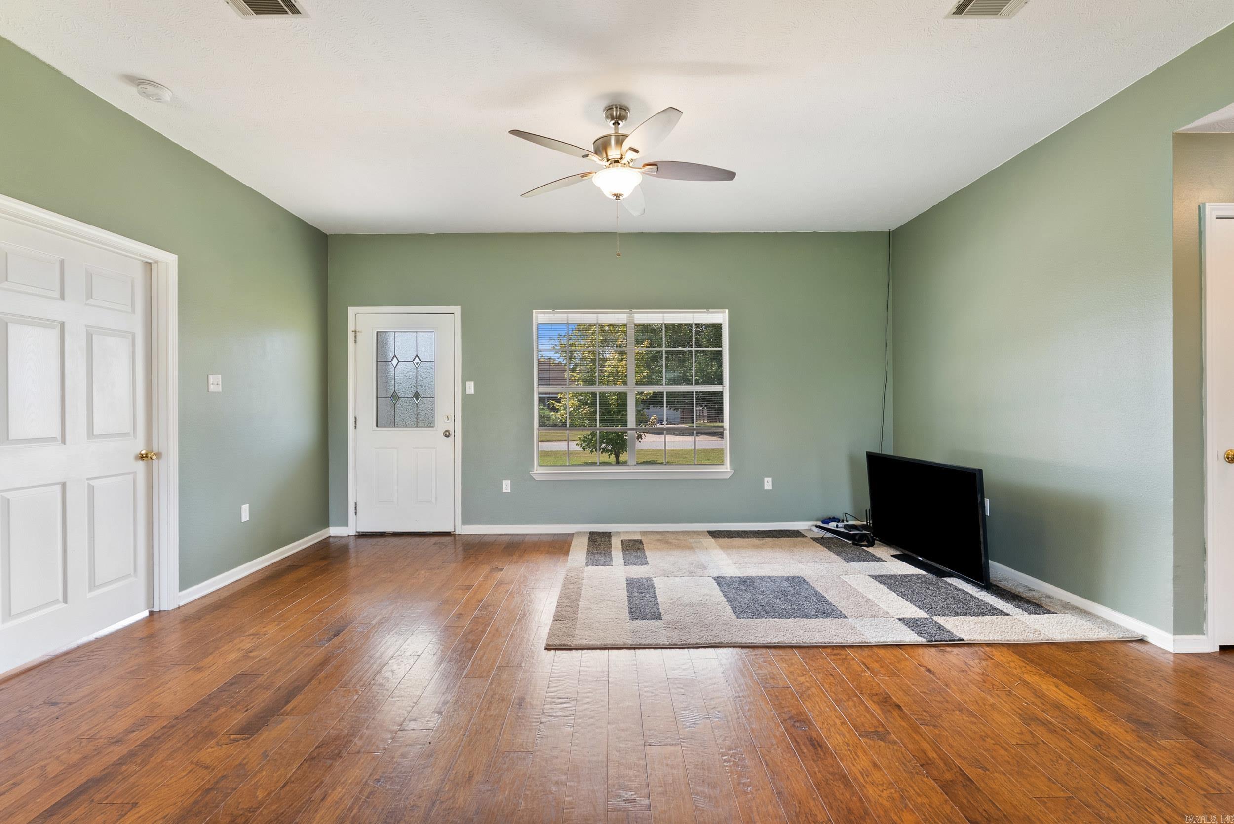 Dove Creek - Residential