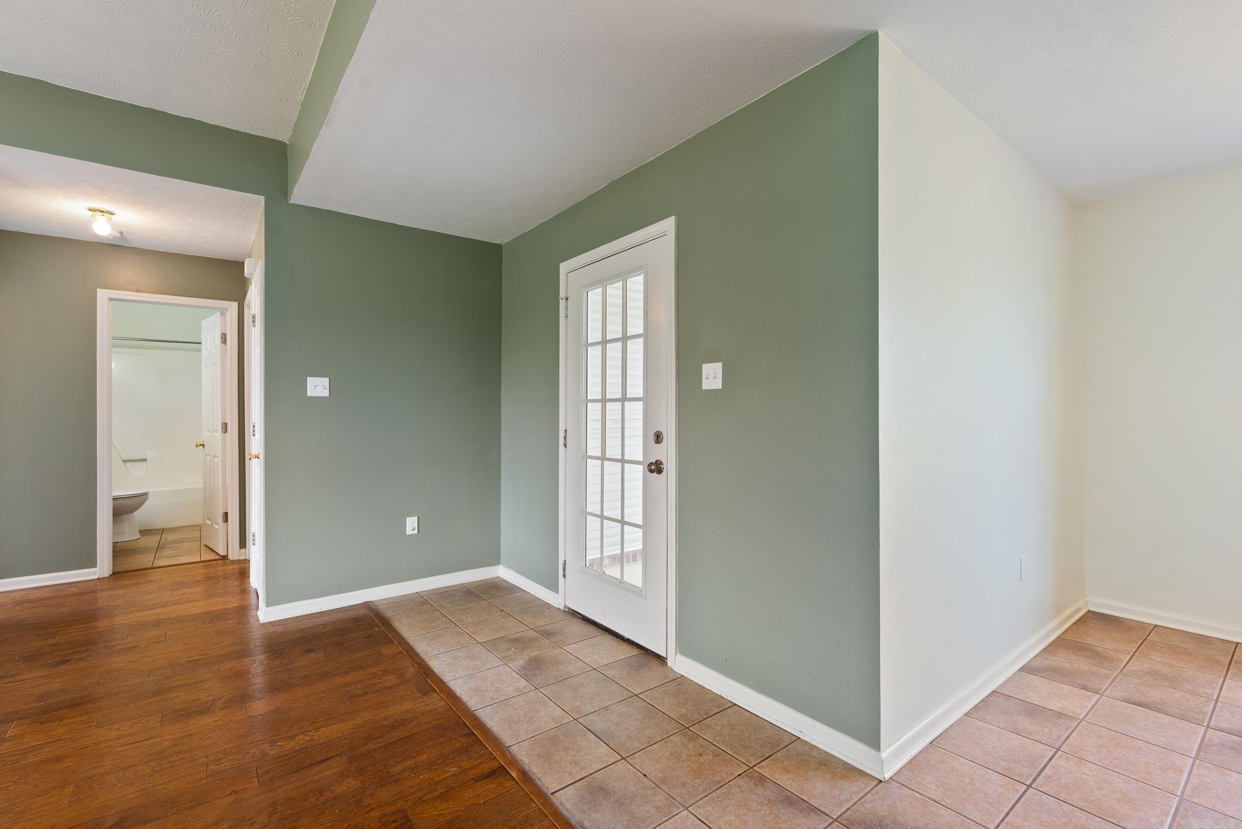 Dove Creek - Residential