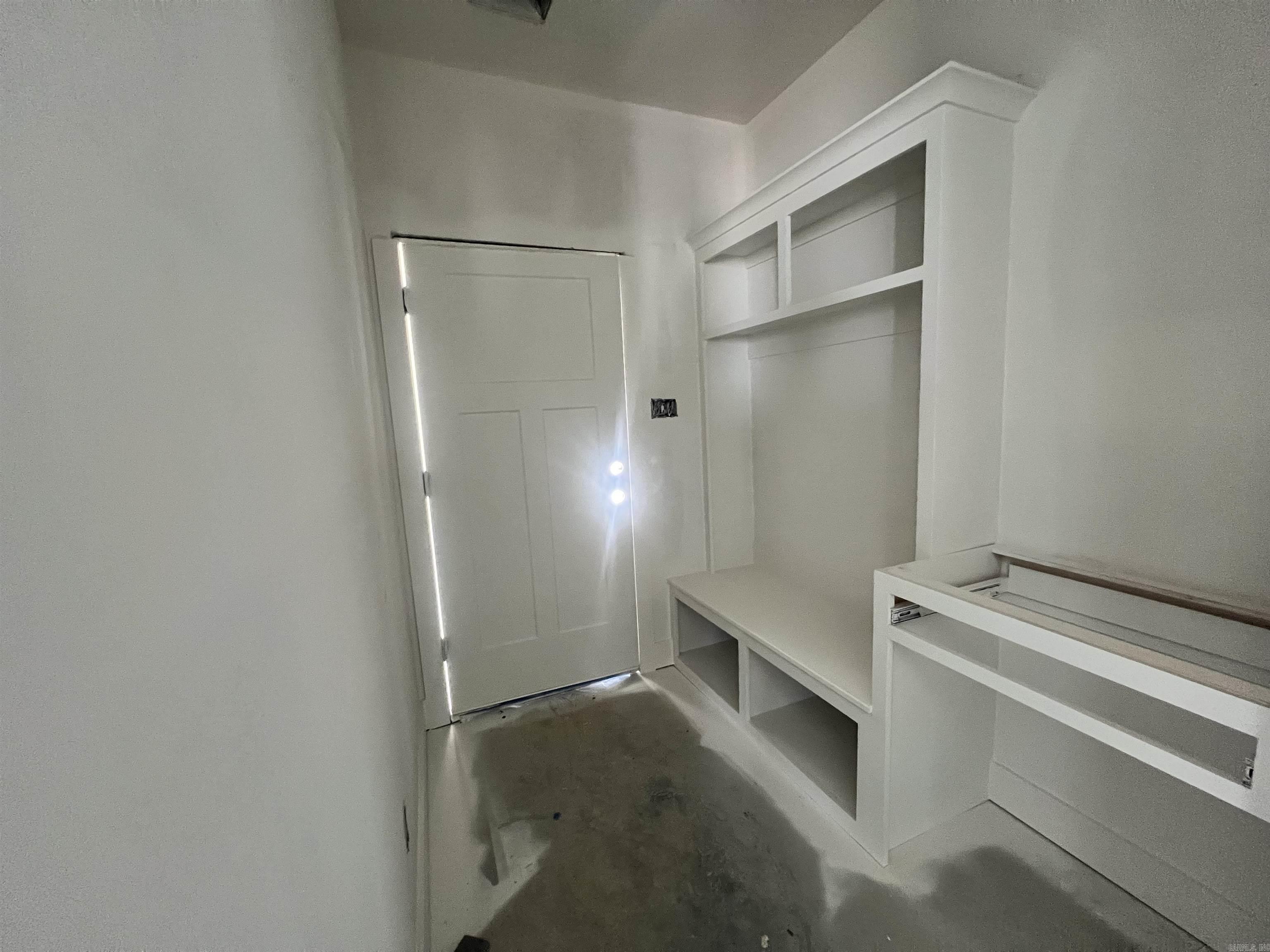 EAST MEADOW - Residential