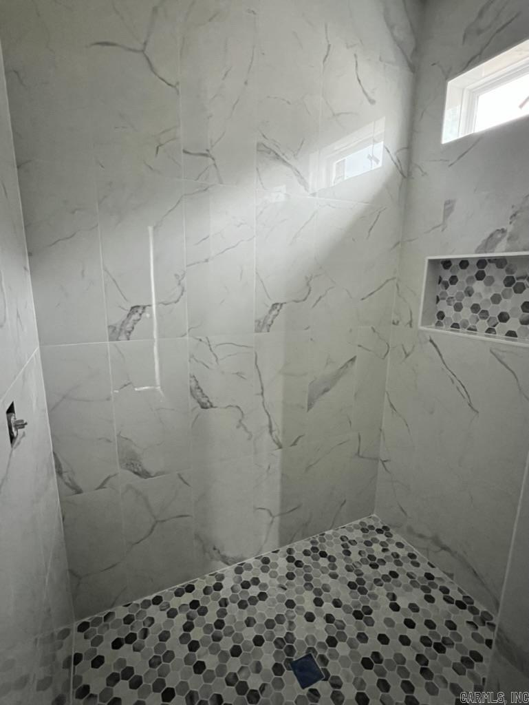 EAST MEADOW - Residential