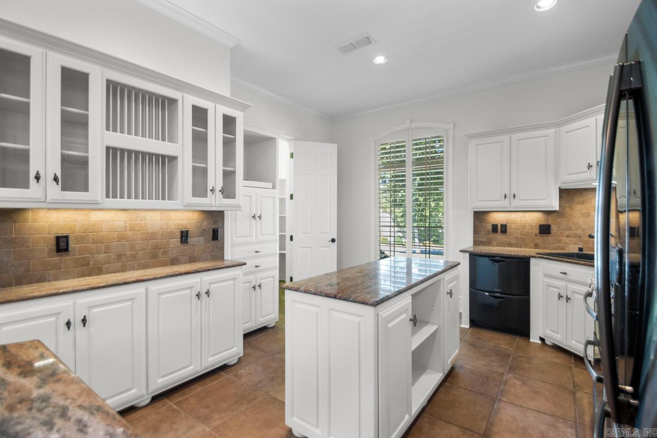 THE VILLAGES OF WELLINGTON - Residential