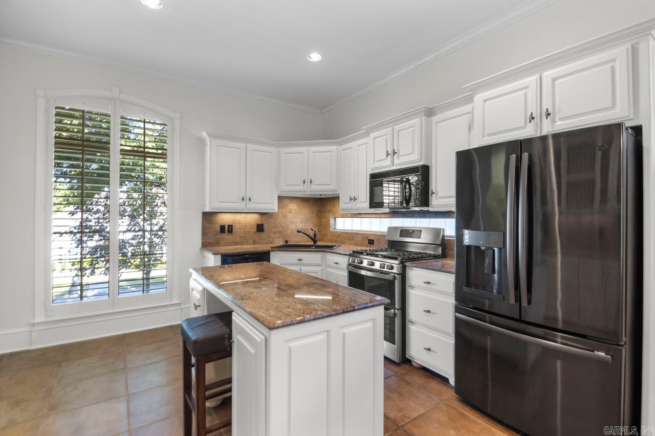 THE VILLAGES OF WELLINGTON - Residential