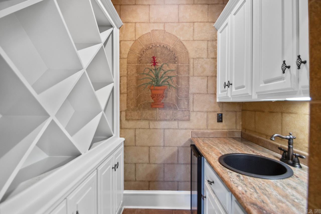 THE VILLAGES OF WELLINGTON - Residential