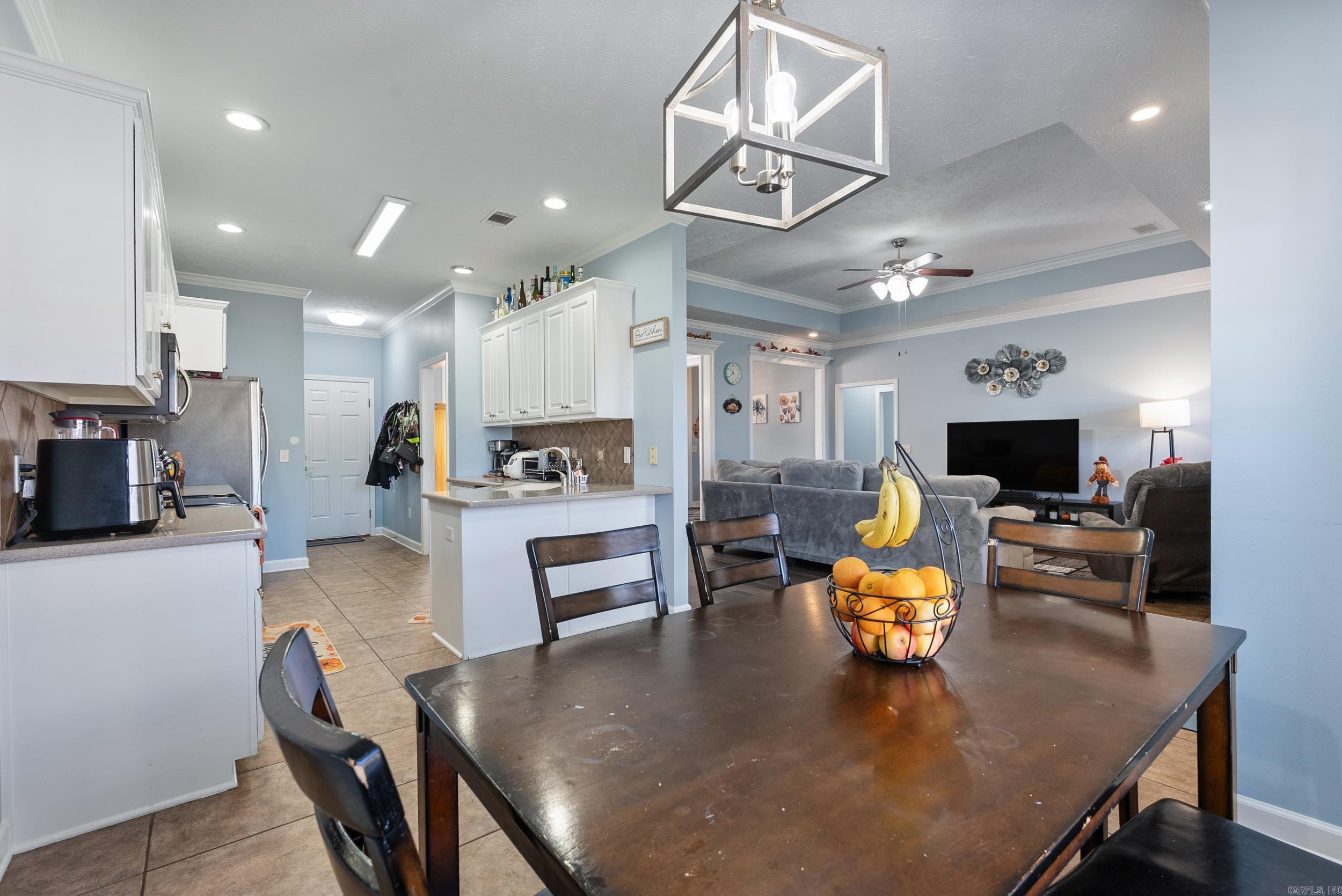 MAUMELLE VALLEY ESTATES - Residential