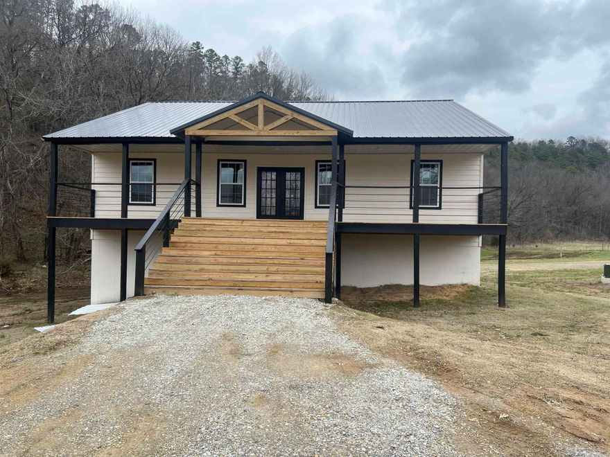 New 2023 custom built 3 bed 2 bath home with view of the river.  In a subdivision with minimum restrictions. Use of boat ramp and picnic area. Less than ½ mile to the National Forrest for ridding, hiking, and hunting. Motivated Seller!!