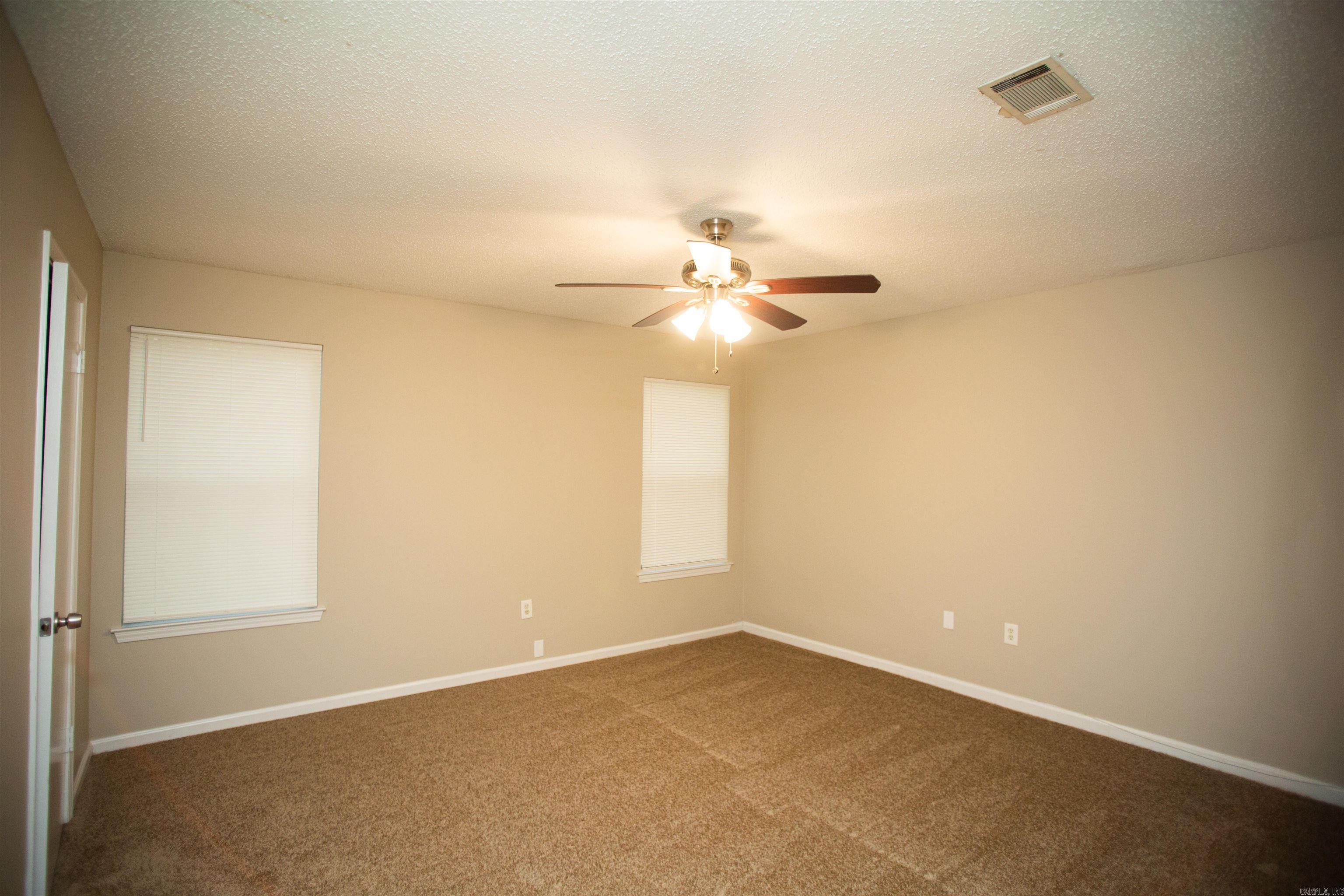 ROLLING OAKS - Residential