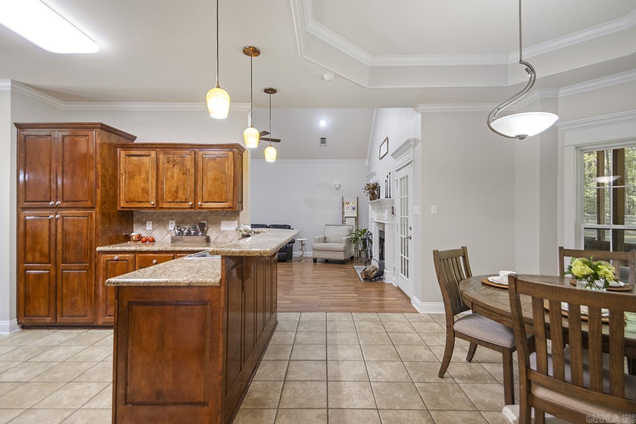 SPRINGWOOD - Residential