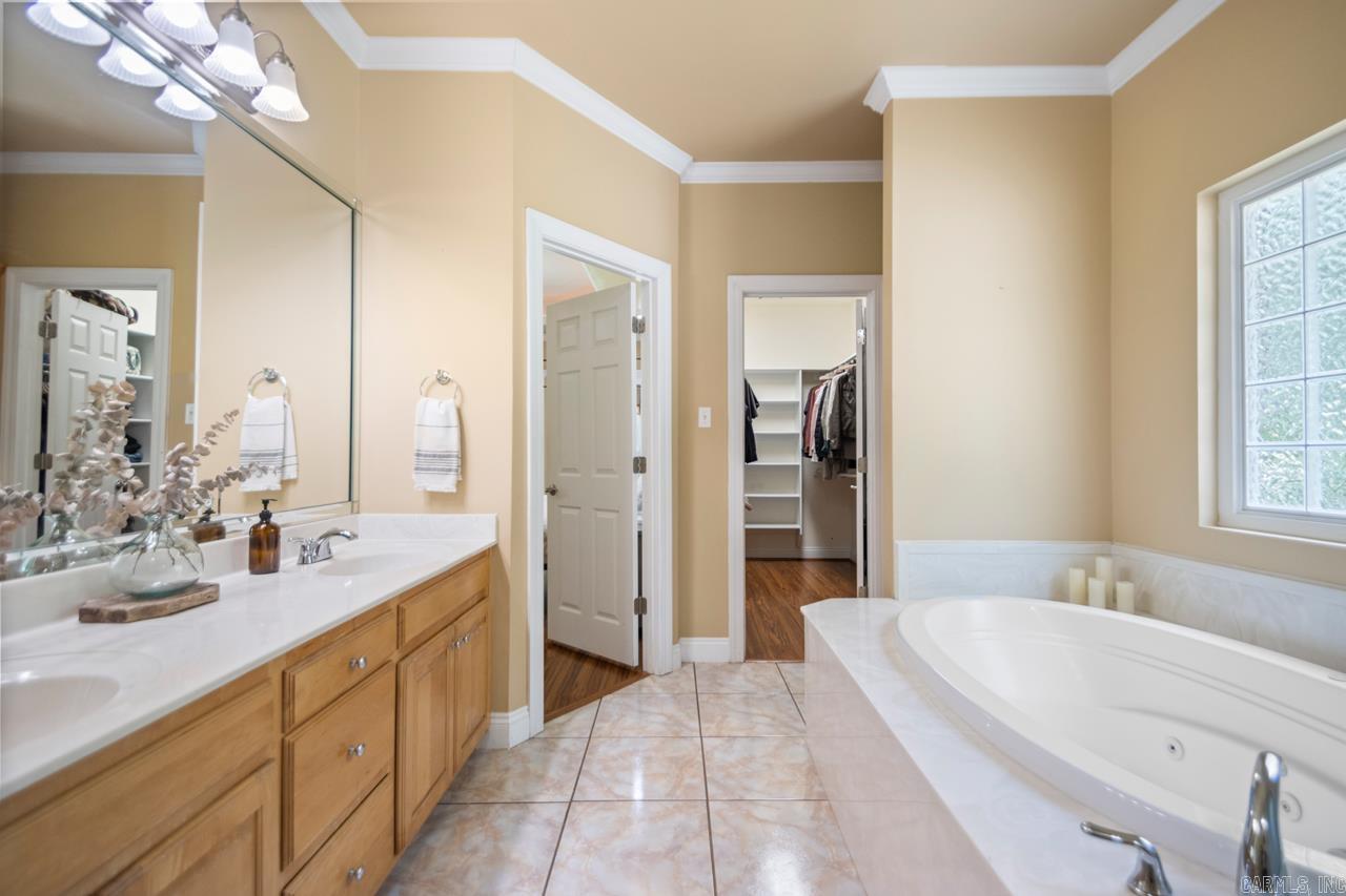 SPRINGWOOD - Residential