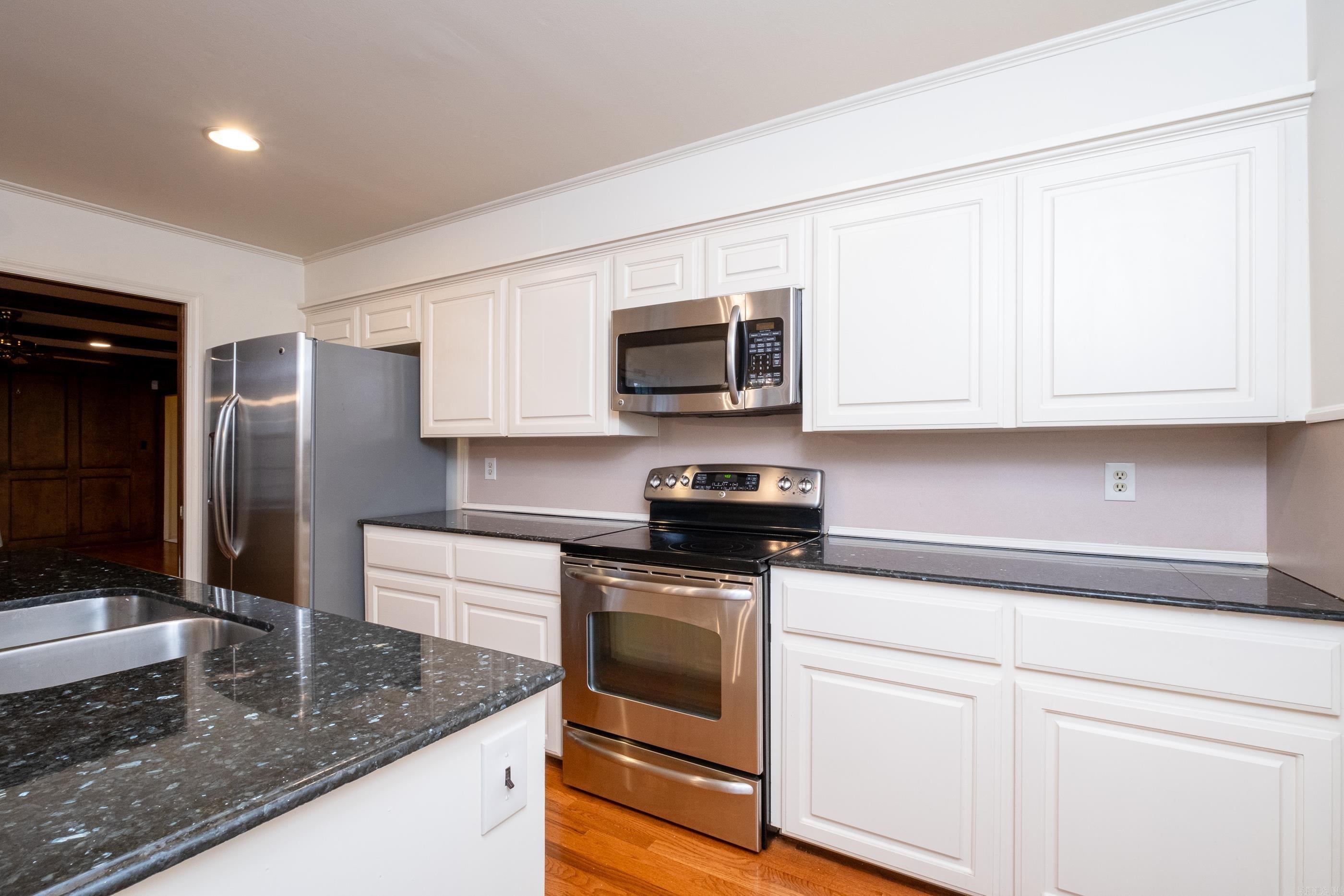 PLEASANT VALLEY - Residential