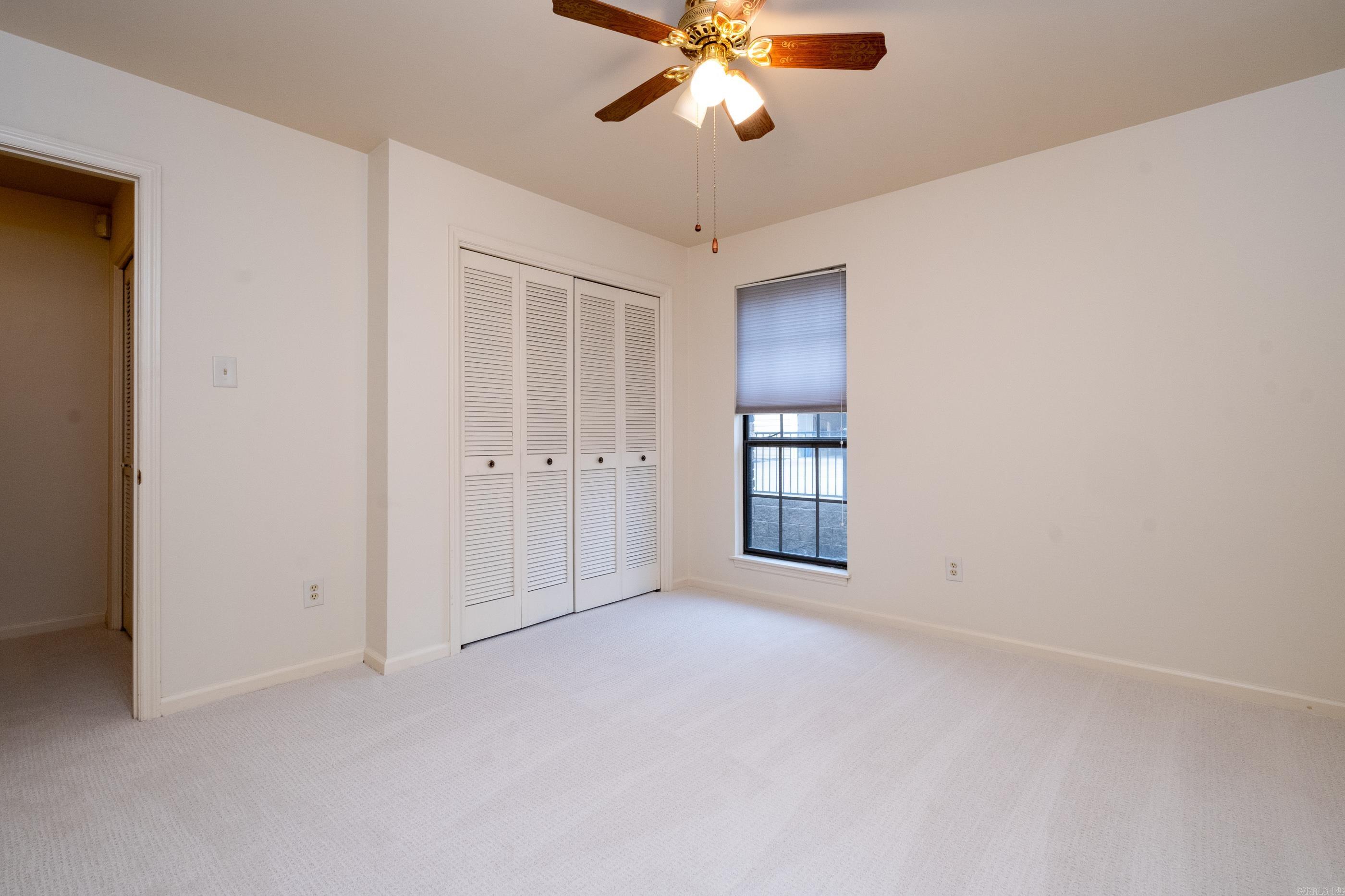 PLEASANT VALLEY - Residential