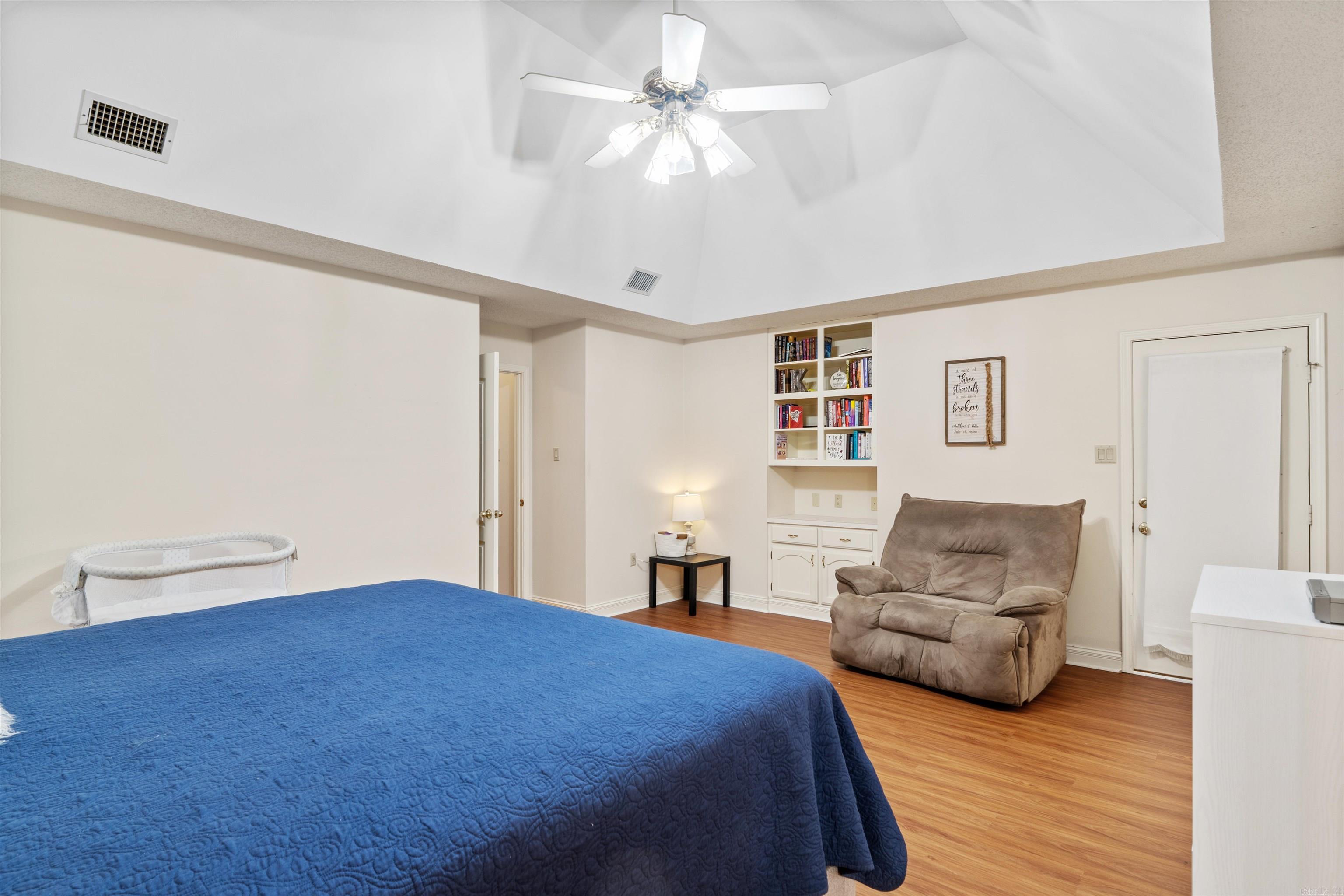 Rosewood Terrace - Residential