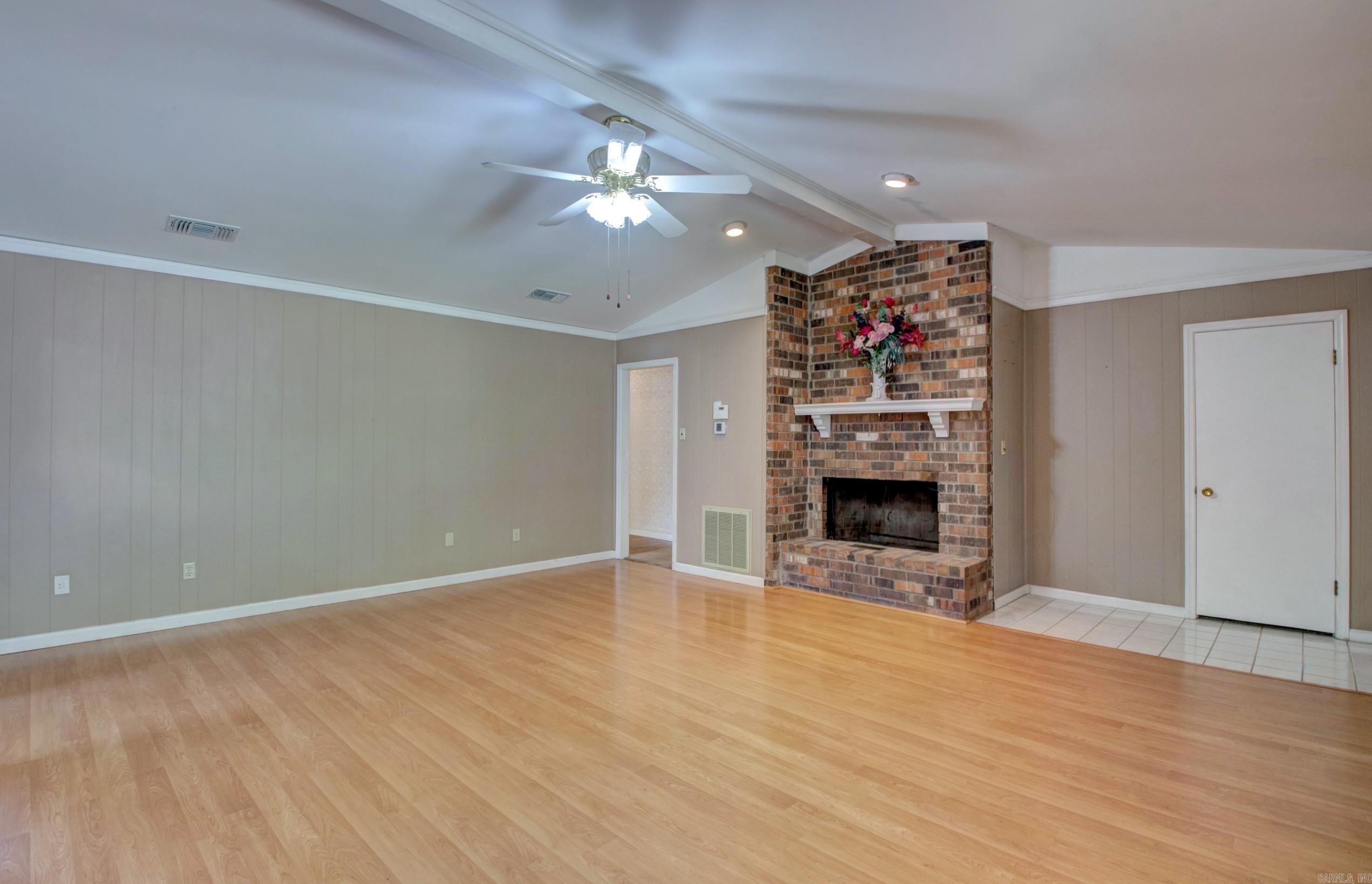 OTTER CREEK VILLAGE COML - Residential