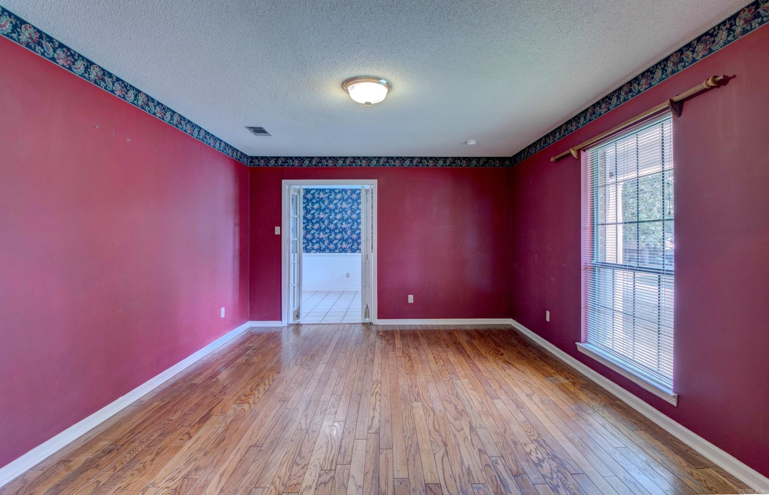 OTTER CREEK VILLAGE COML - Residential