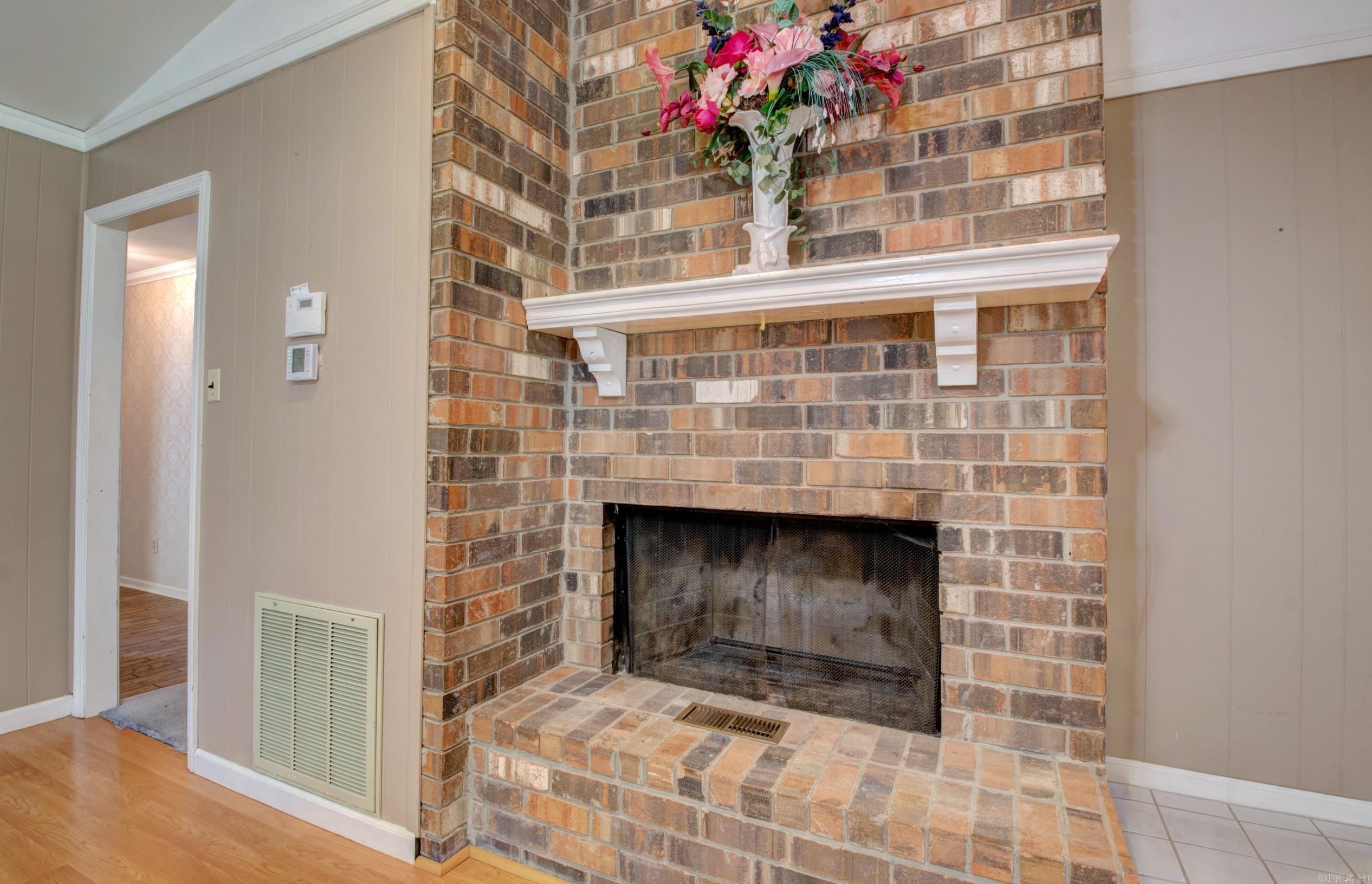 OTTER CREEK VILLAGE COML - Residential