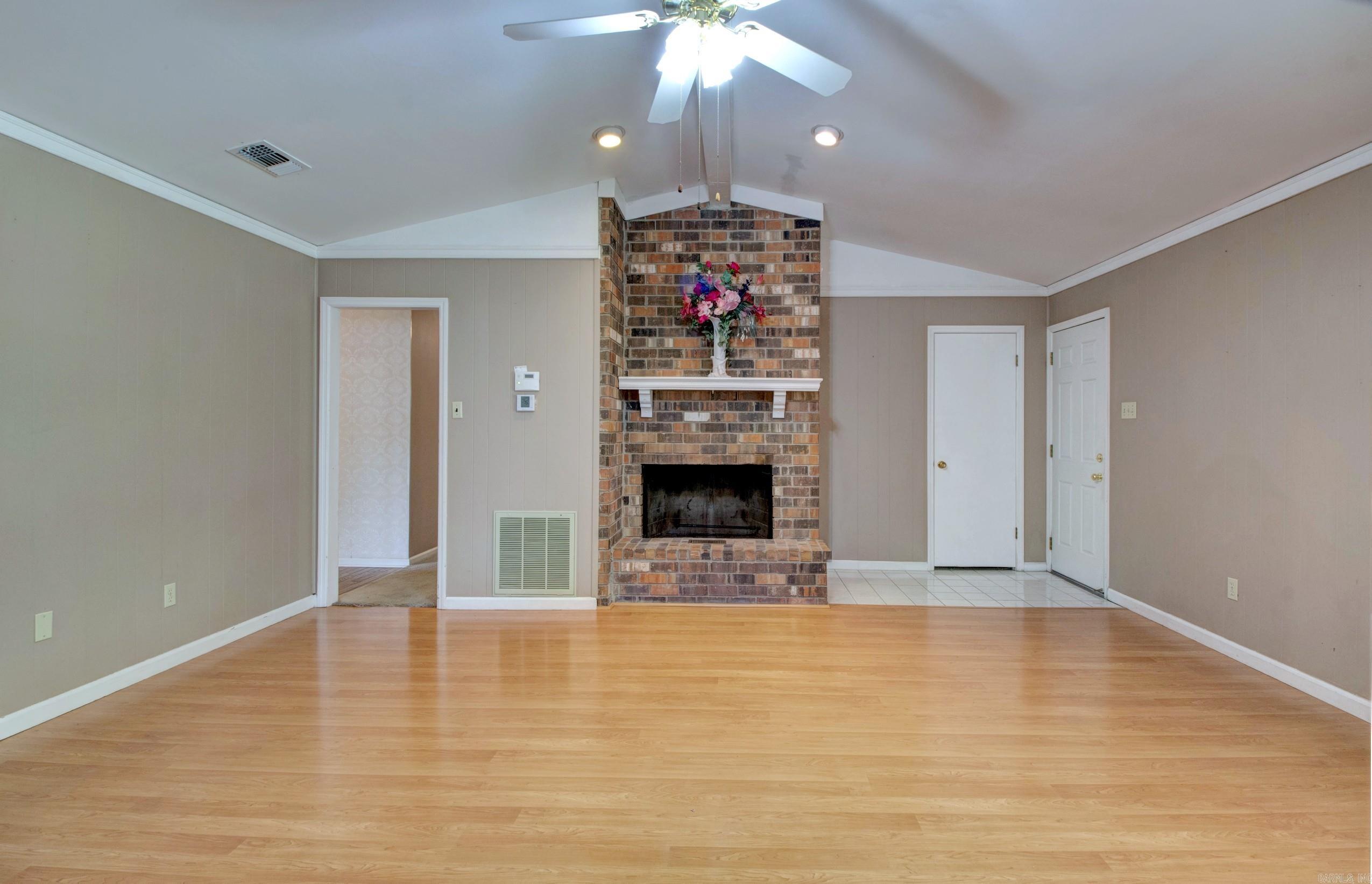 OTTER CREEK VILLAGE COML - Residential
