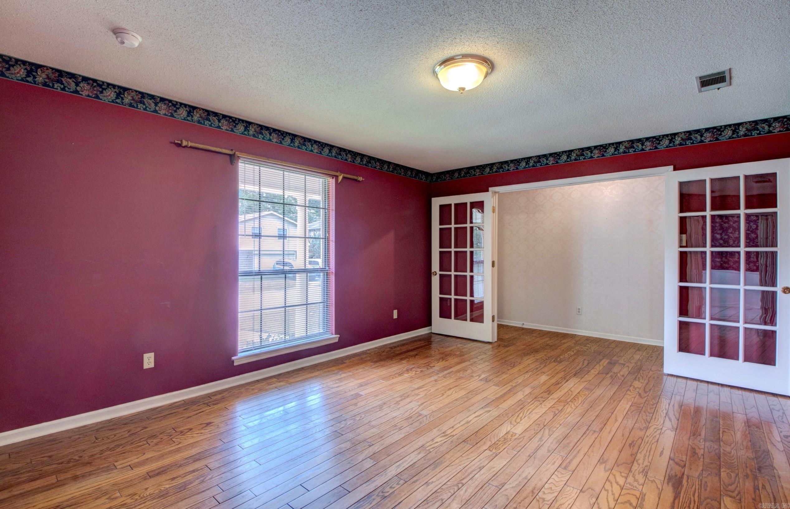 OTTER CREEK VILLAGE COML - Residential