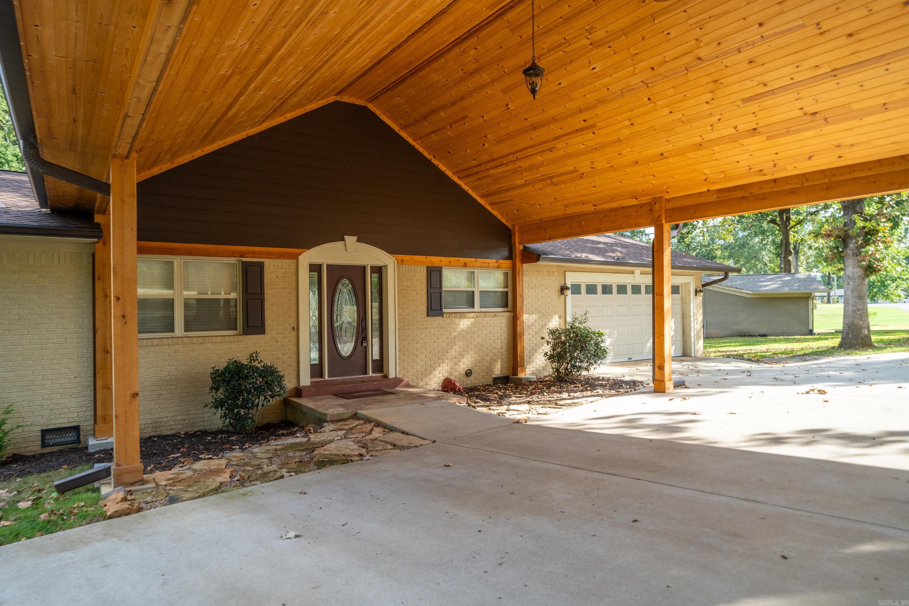 HI-LO ACRES - Residential