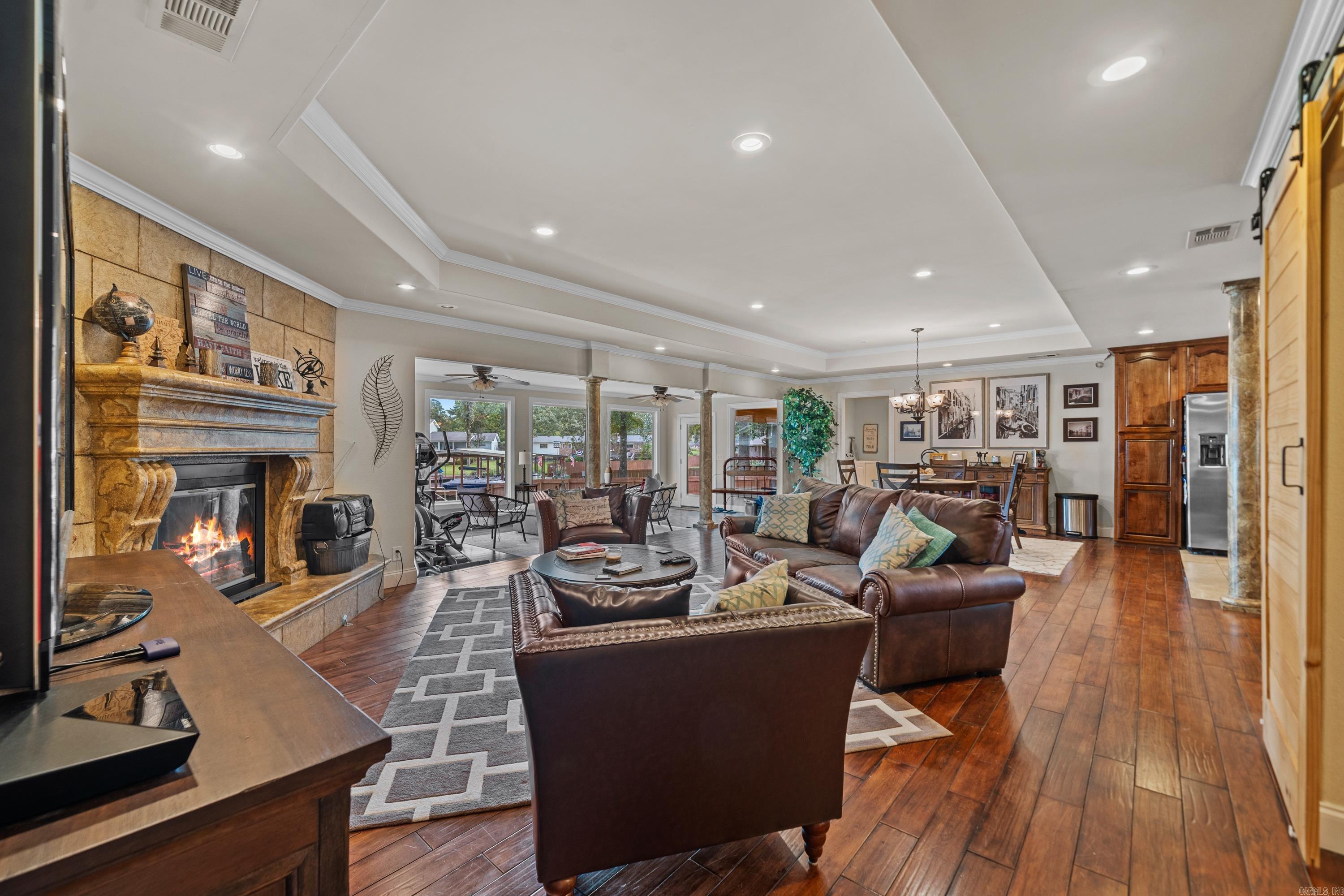 HI-LO ACRES - Residential