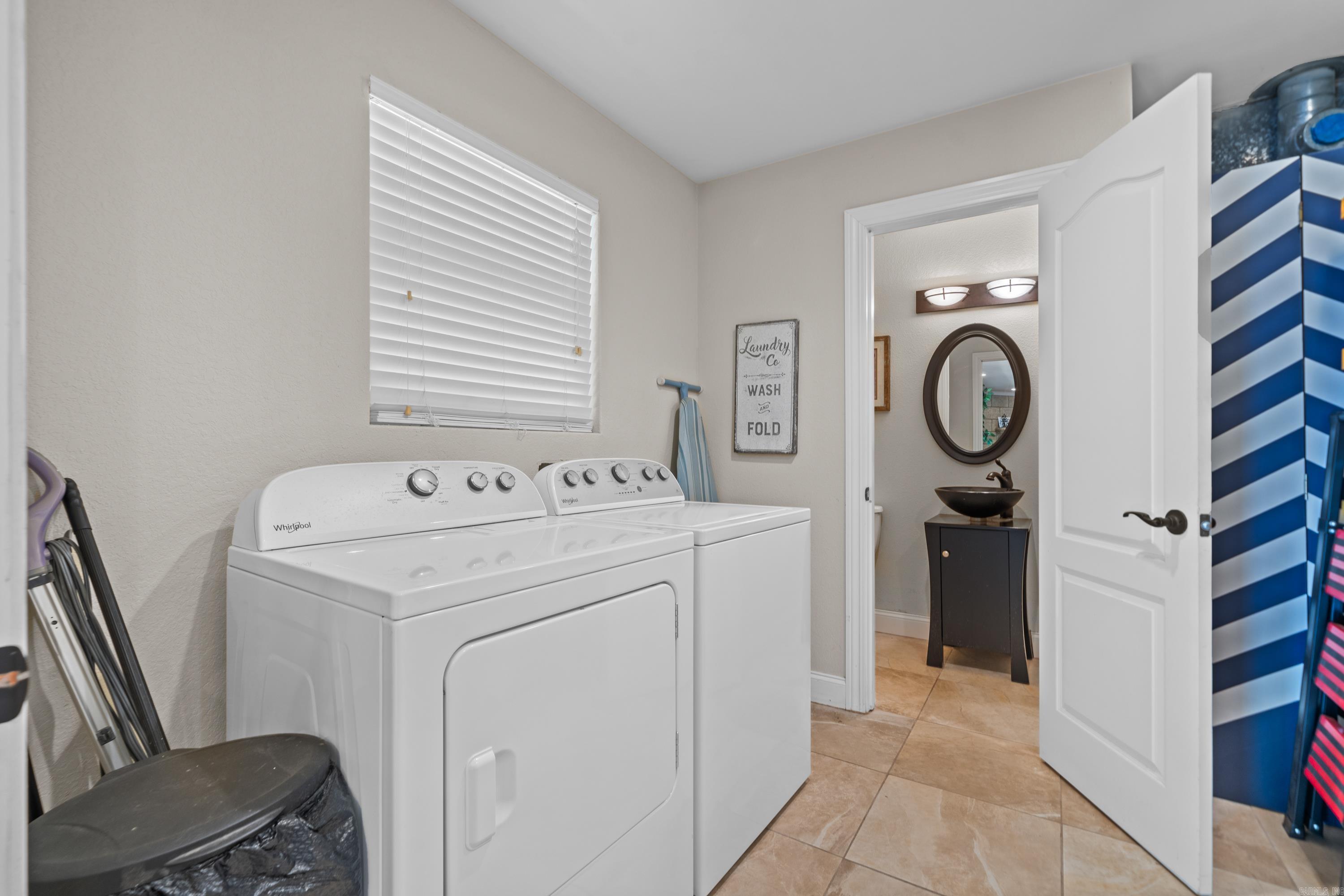 HI-LO ACRES - Residential